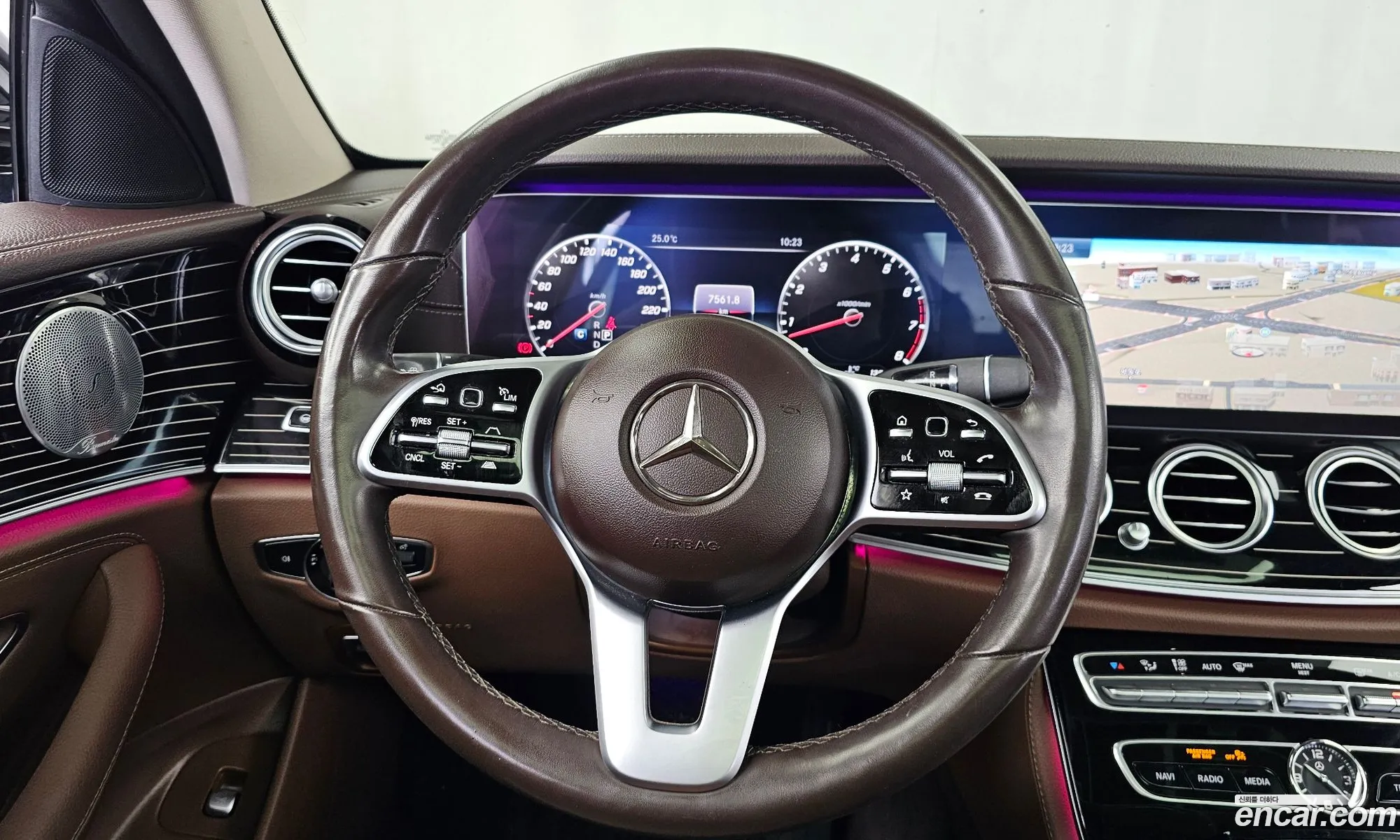 Mercedes-Benz E-Class W213 2019 WDDZF6JB9KA587021 — 21