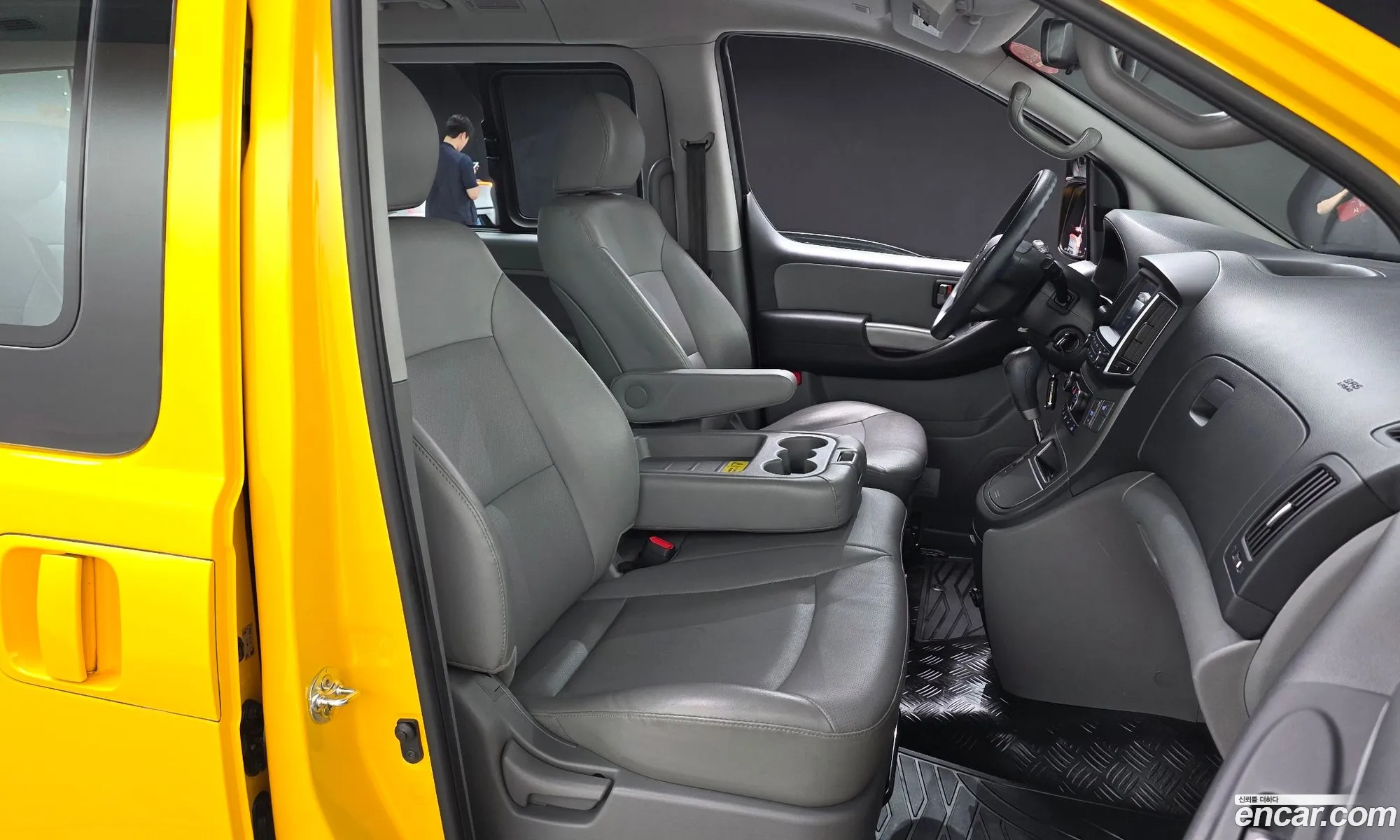 Hyundai Grand Starex 2020 — 8
