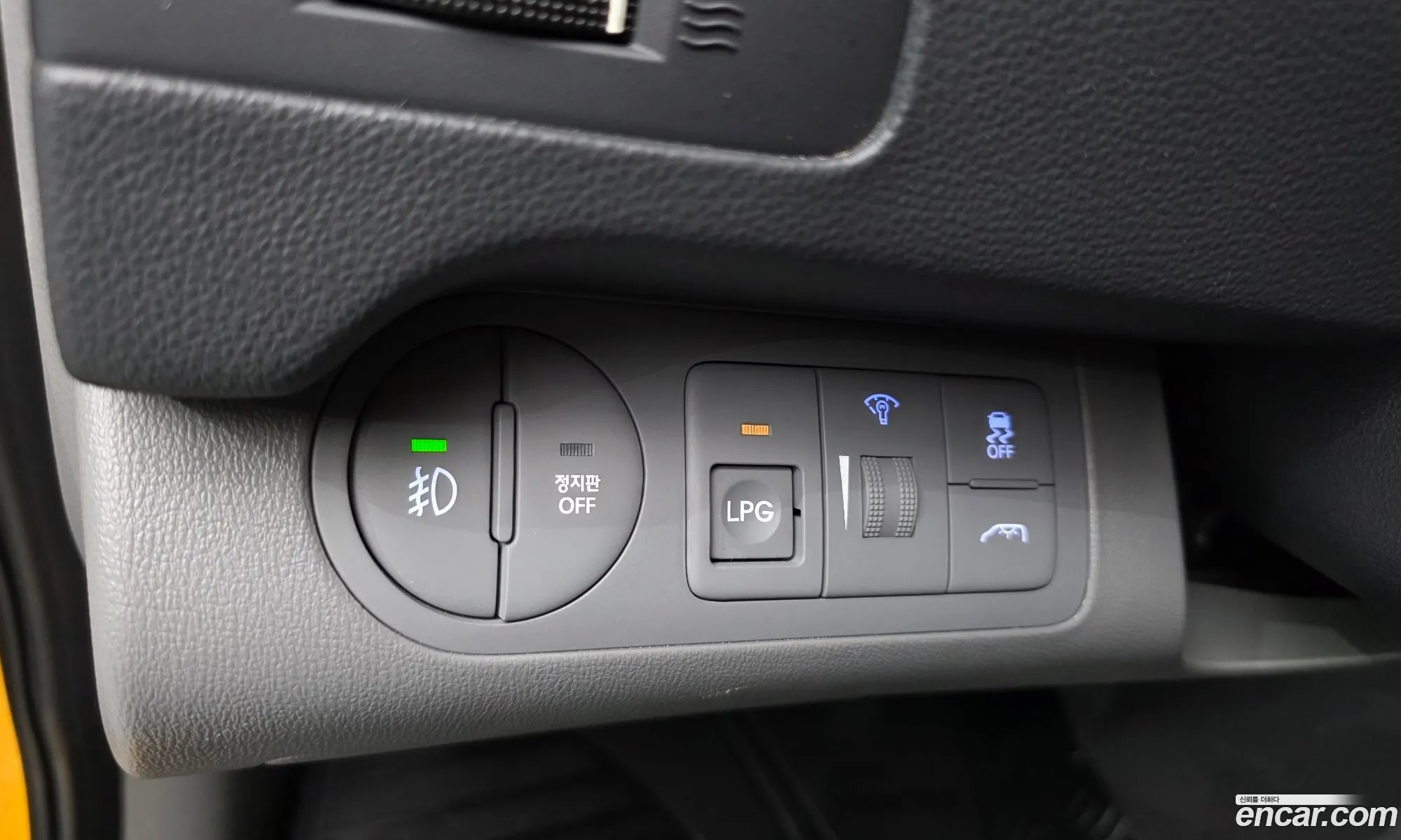 Hyundai Grand Starex 2020 — 15