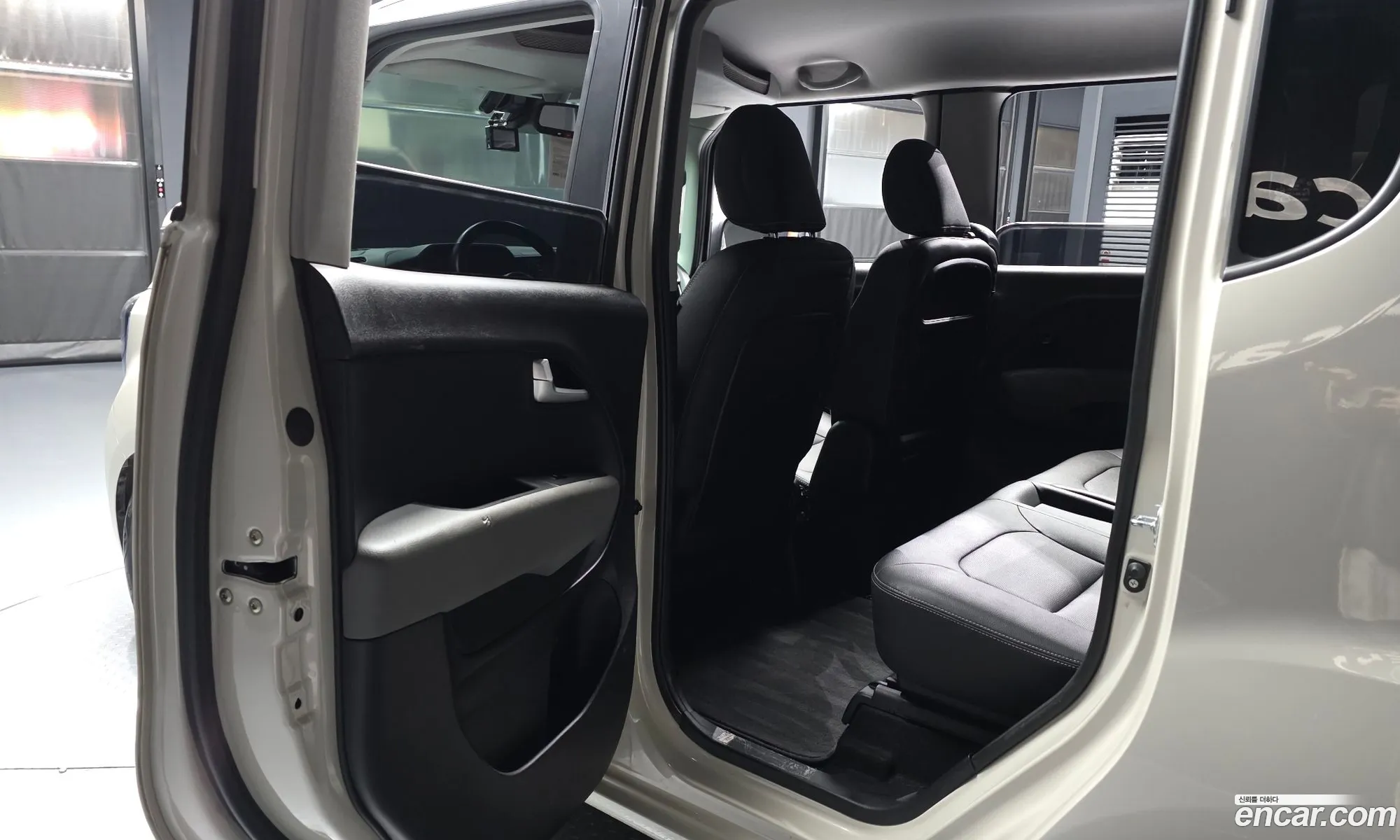 Kia Kia Ray EV 2025 — 4