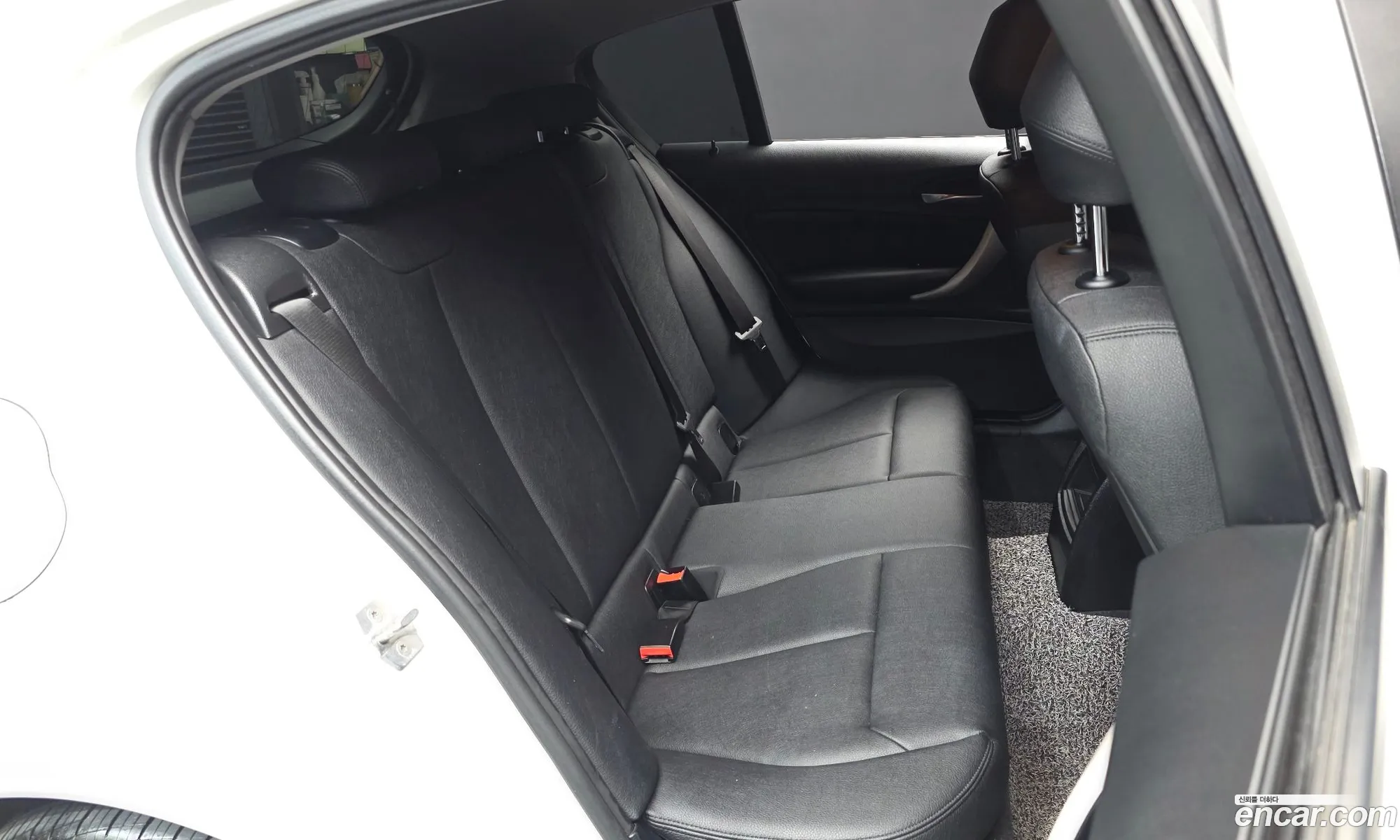 BMW 1 Series 2017 WBA1S5107HV993924 — 12