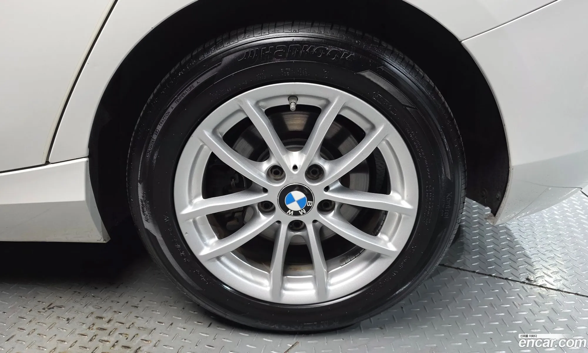 BMW 1 Series 2017 WBA1S5107HV993924 — 10