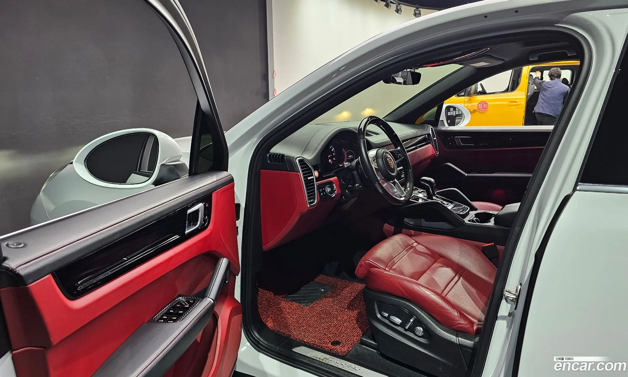 Porsche Cayenne 2021 WP1BA29Y1MDA63065 — 12