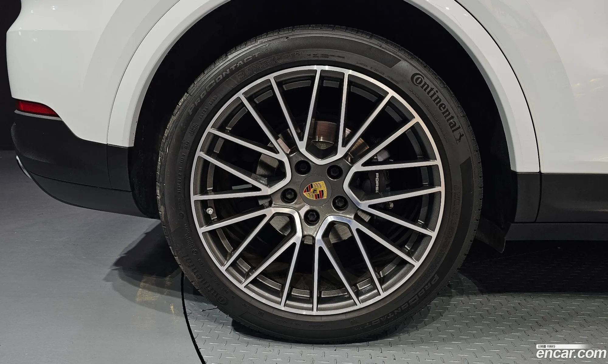 Porsche Cayenne 2021 WP1BA29Y1MDA63065 — 5