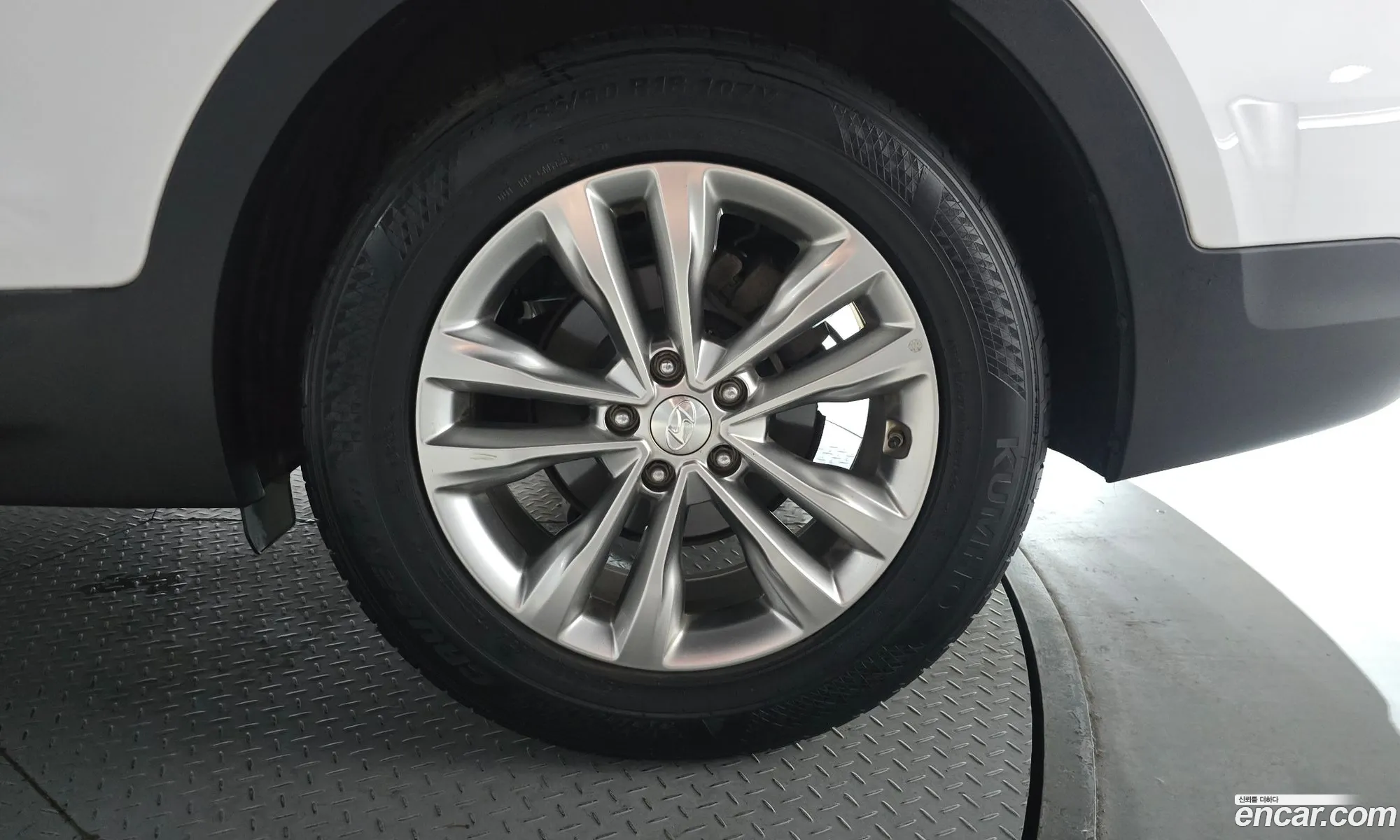 Hyundai Santa Fe the Prime 2017 — 9