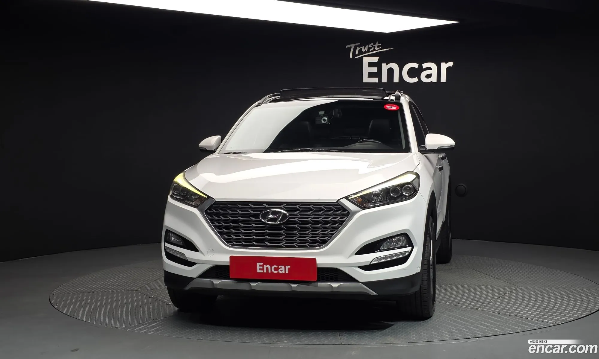 Hyundai Tucson 2017 — 17