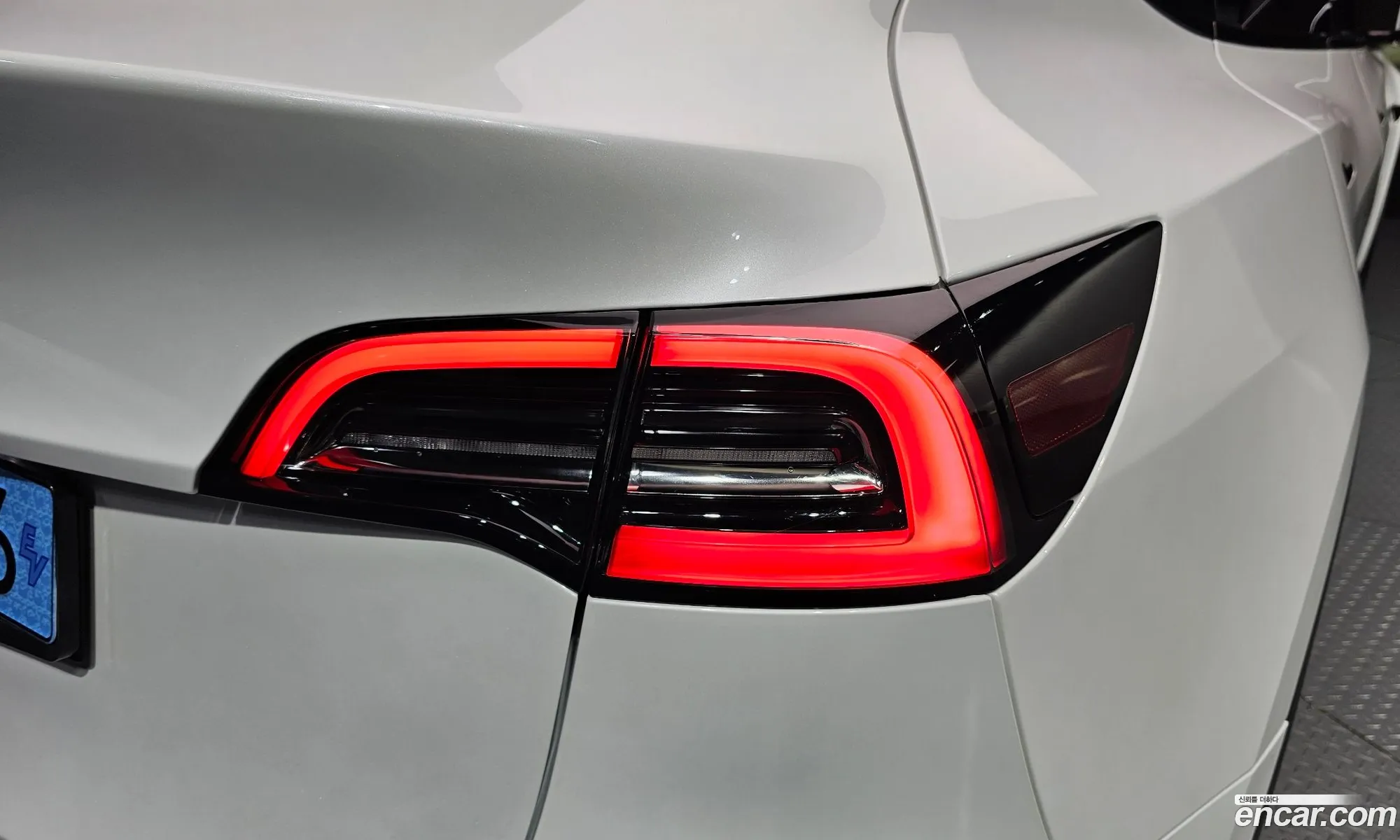 Tesla Model Y 2023 — 5