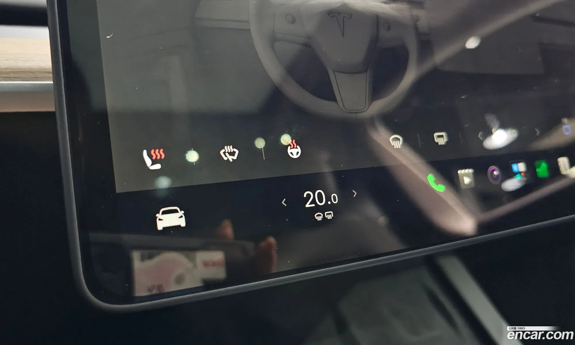 Tesla Model Y 2023 — 21