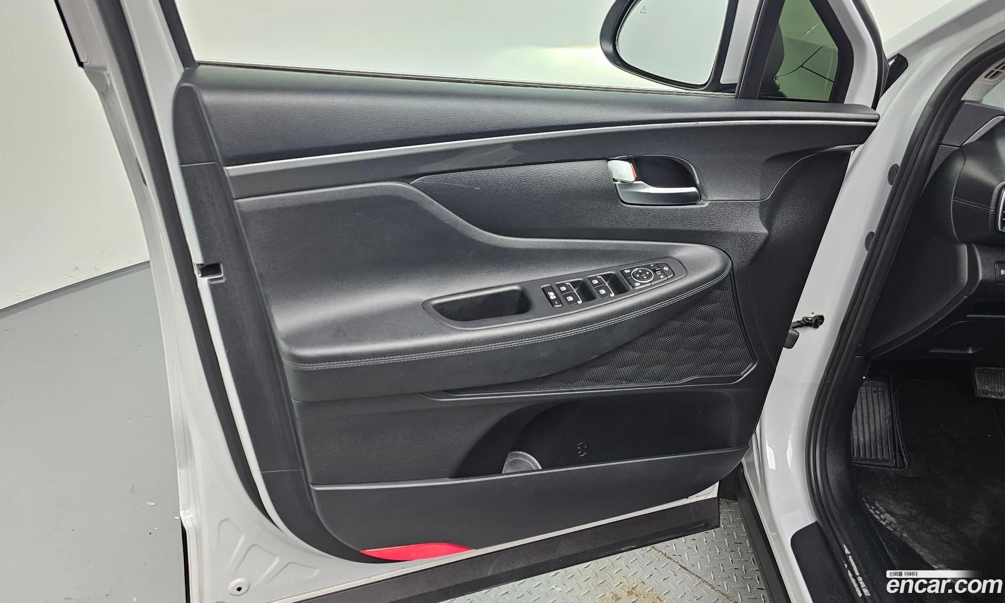 Hyundai Santa Fe 2022 — 28