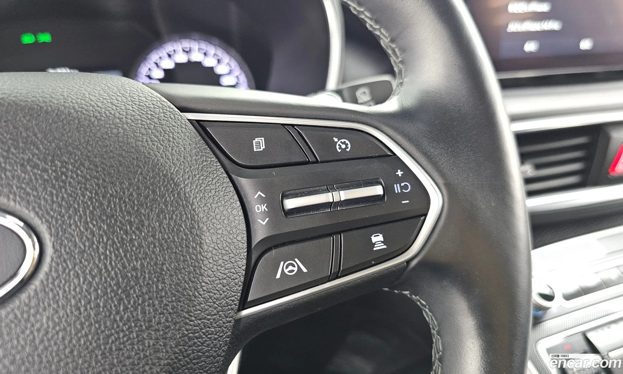 Hyundai Santa Fe 2022 — 18
