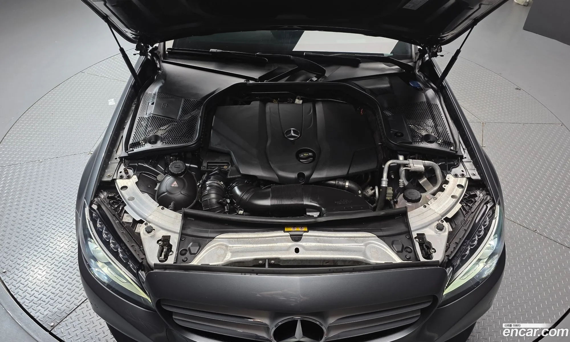 Mercedes-Benz C-Class W205 2017 — 6