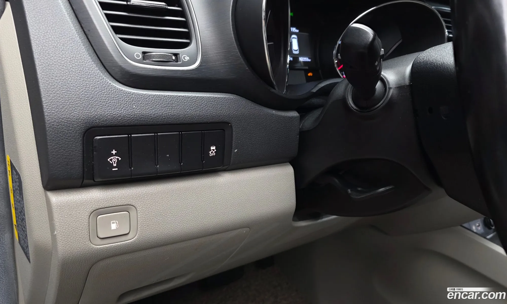 Kia Carnival 2018 — 16