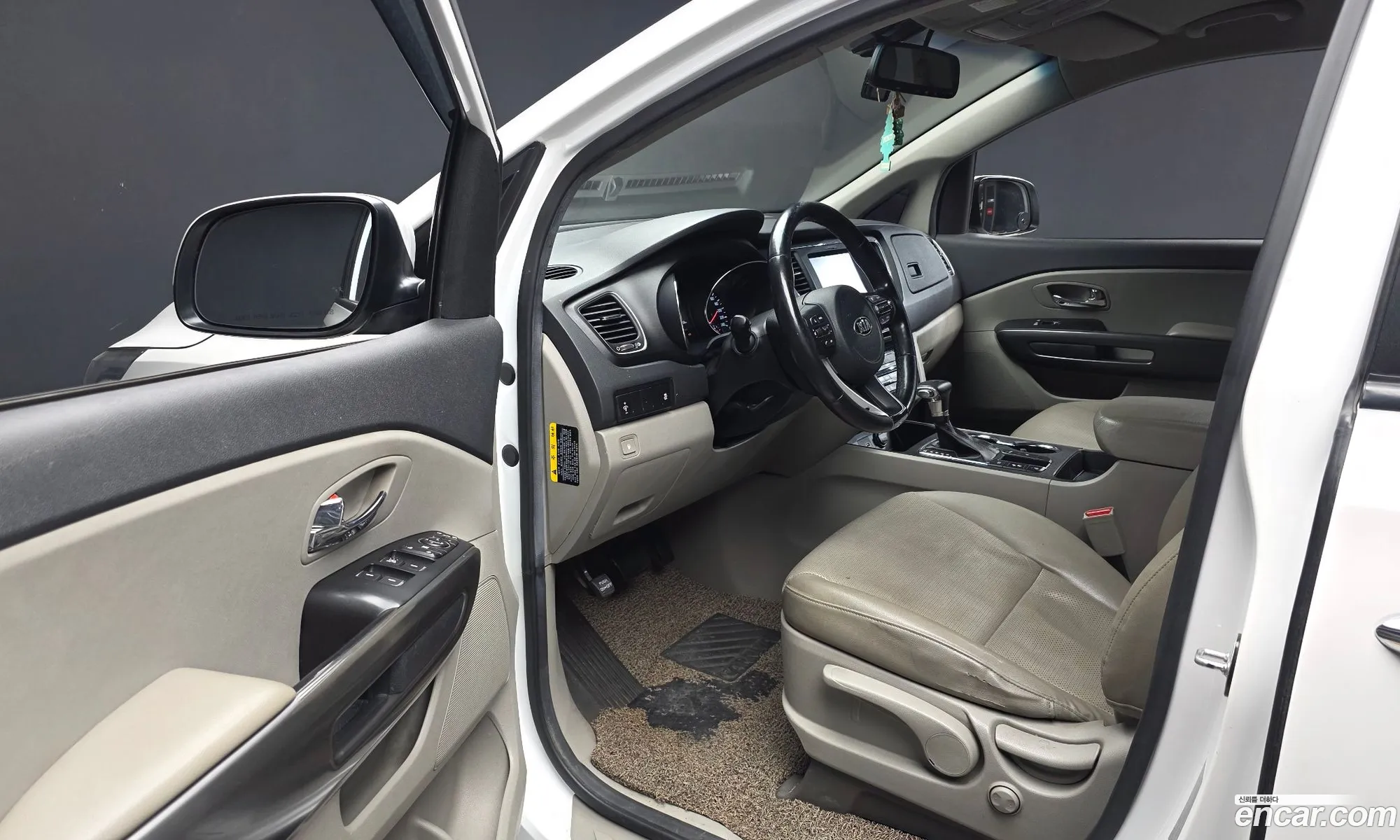 Kia Carnival 2018 — 9