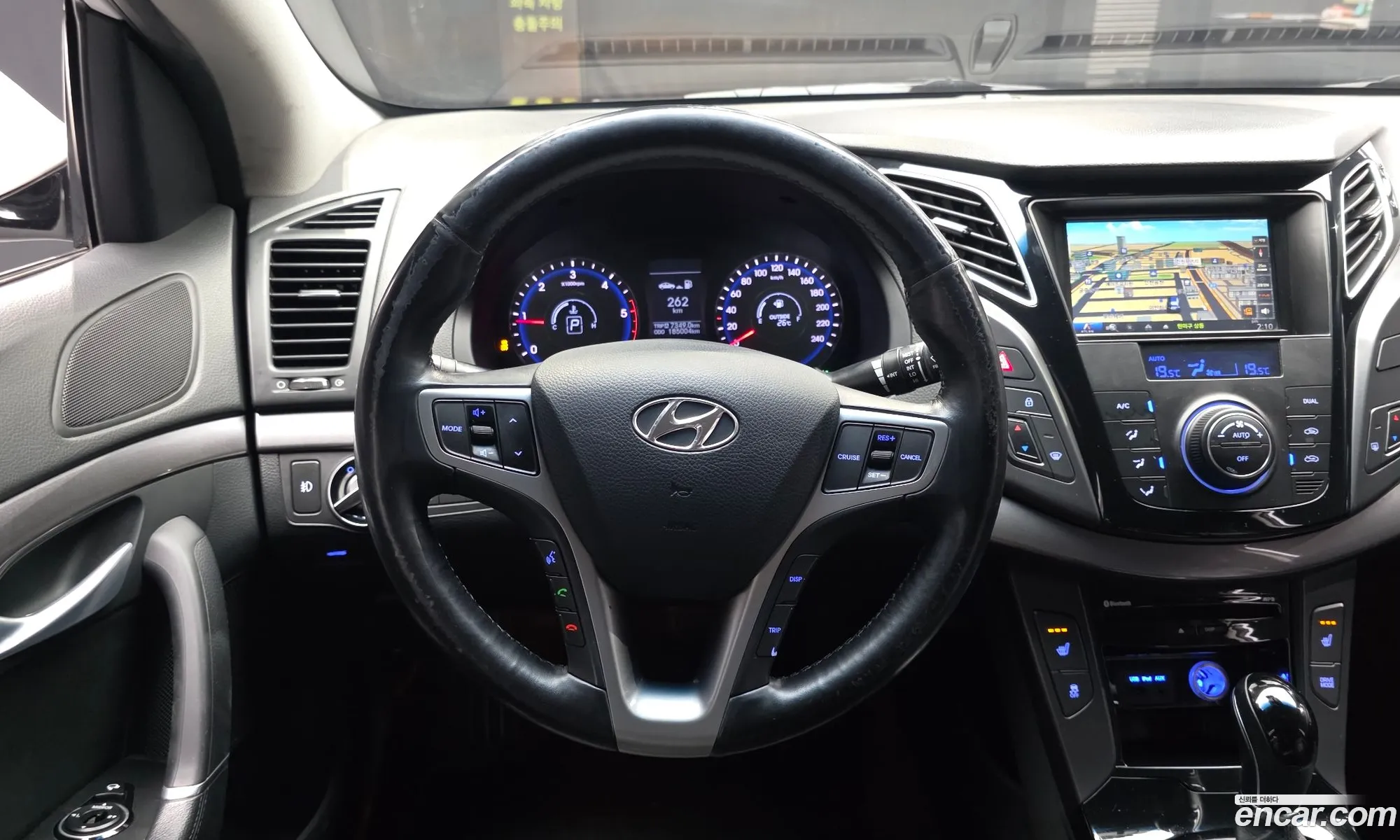 Hyundai i40 Saloon 2014 — 15