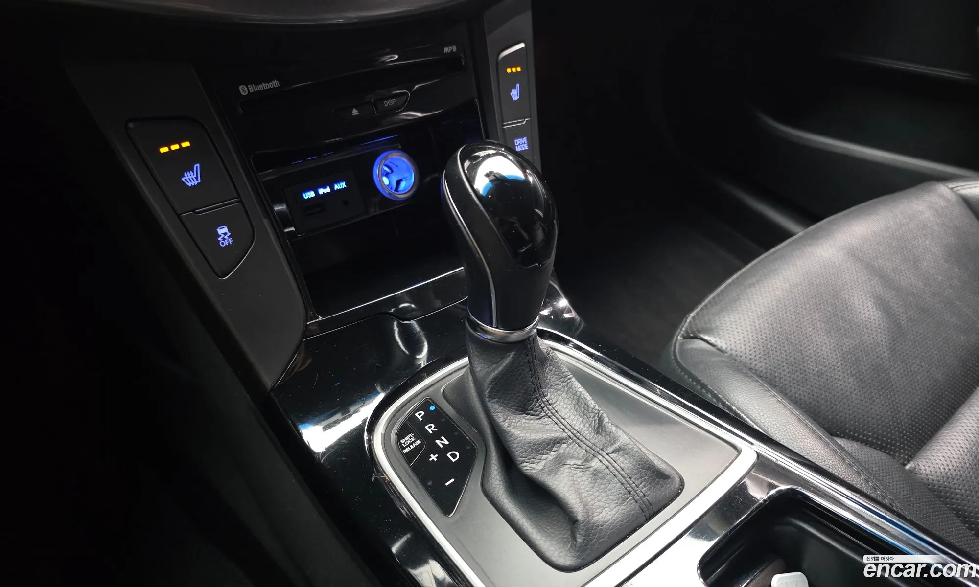 Hyundai i40 Saloon 2014 — 14