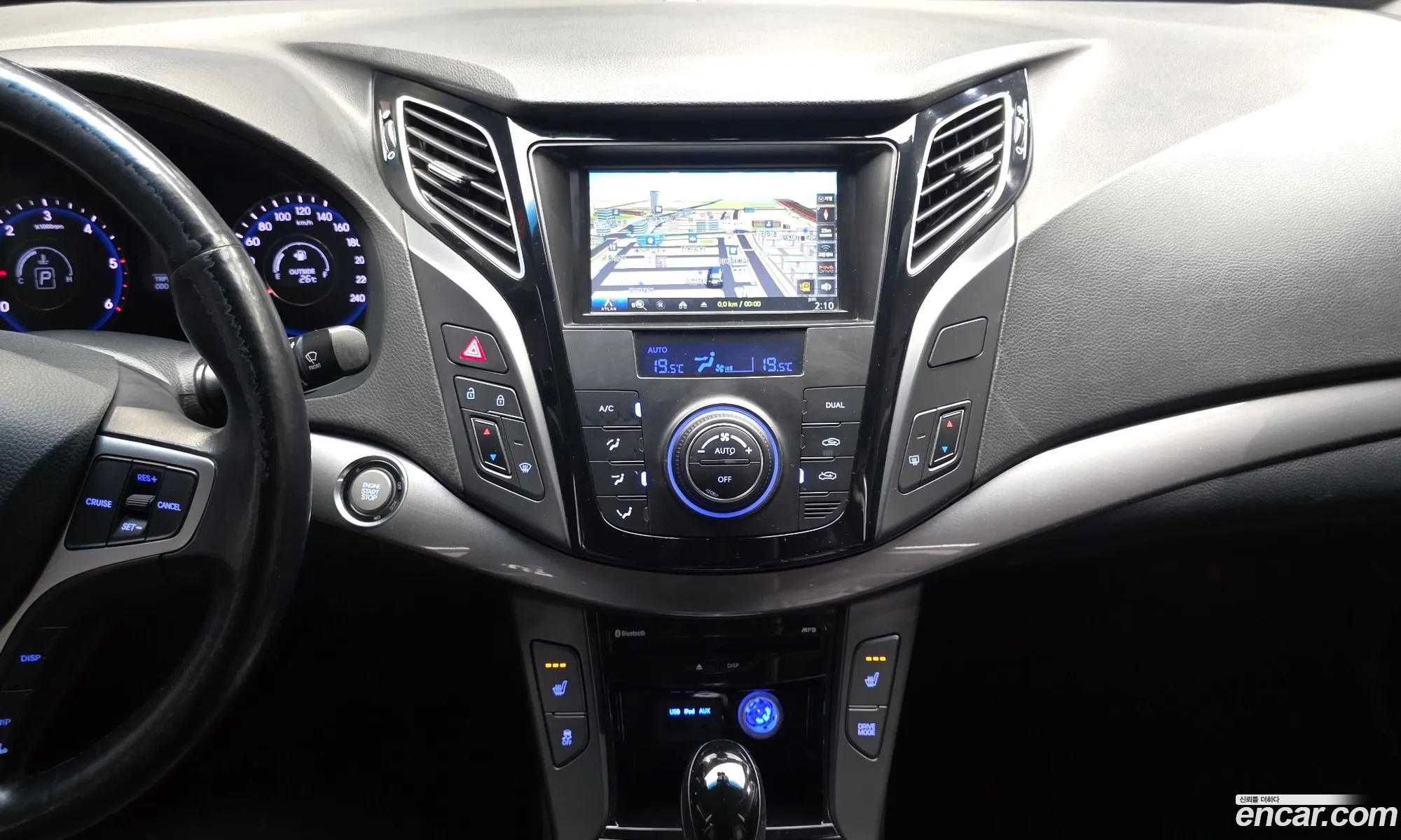 Hyundai i40 Saloon 2014 — 2