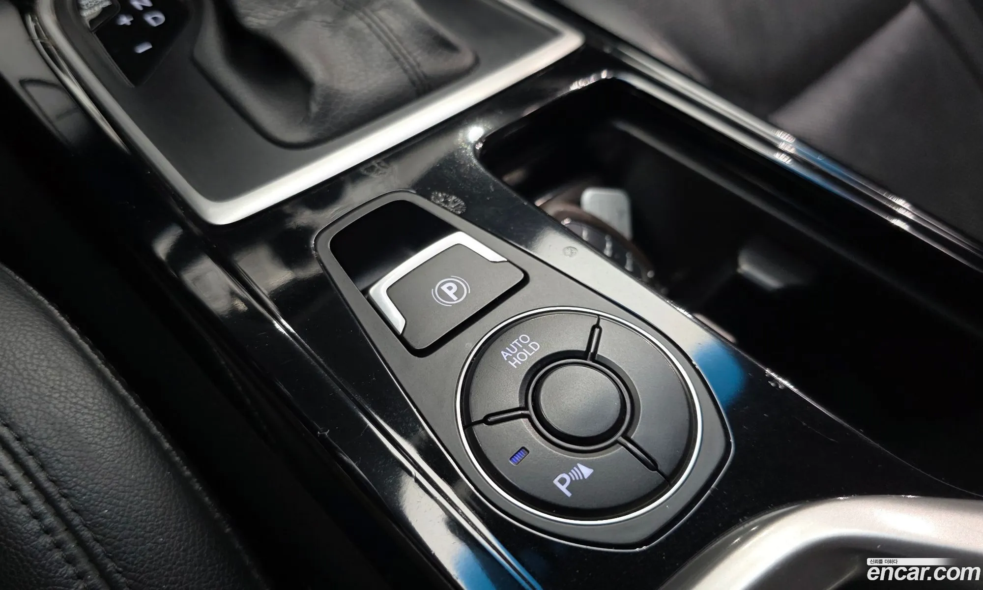 Hyundai i40 Saloon 2014 — 19