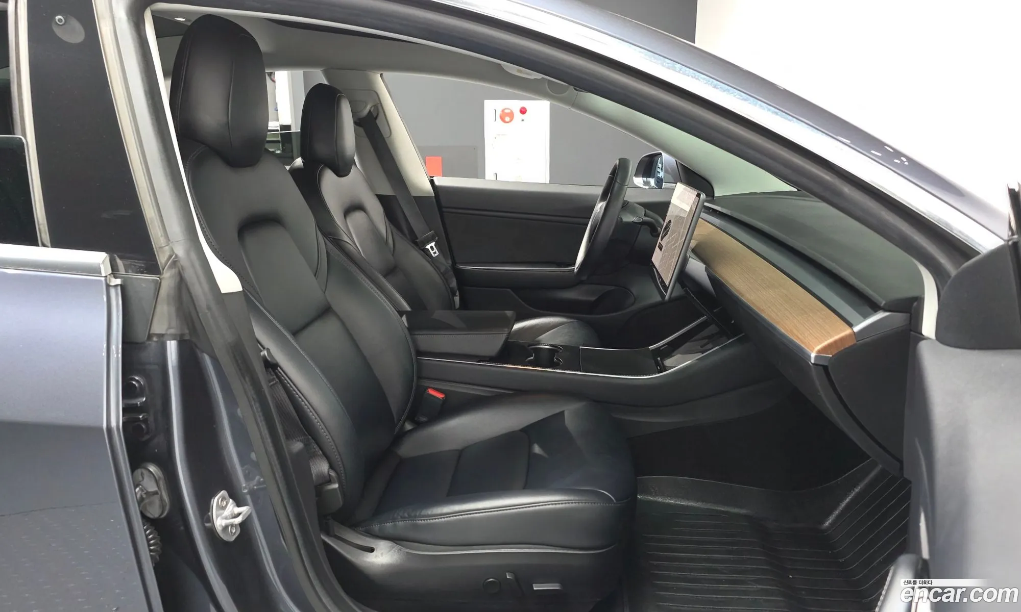 Tesla Model 3 2020 5YJ3E1EB9LF691839 — 3