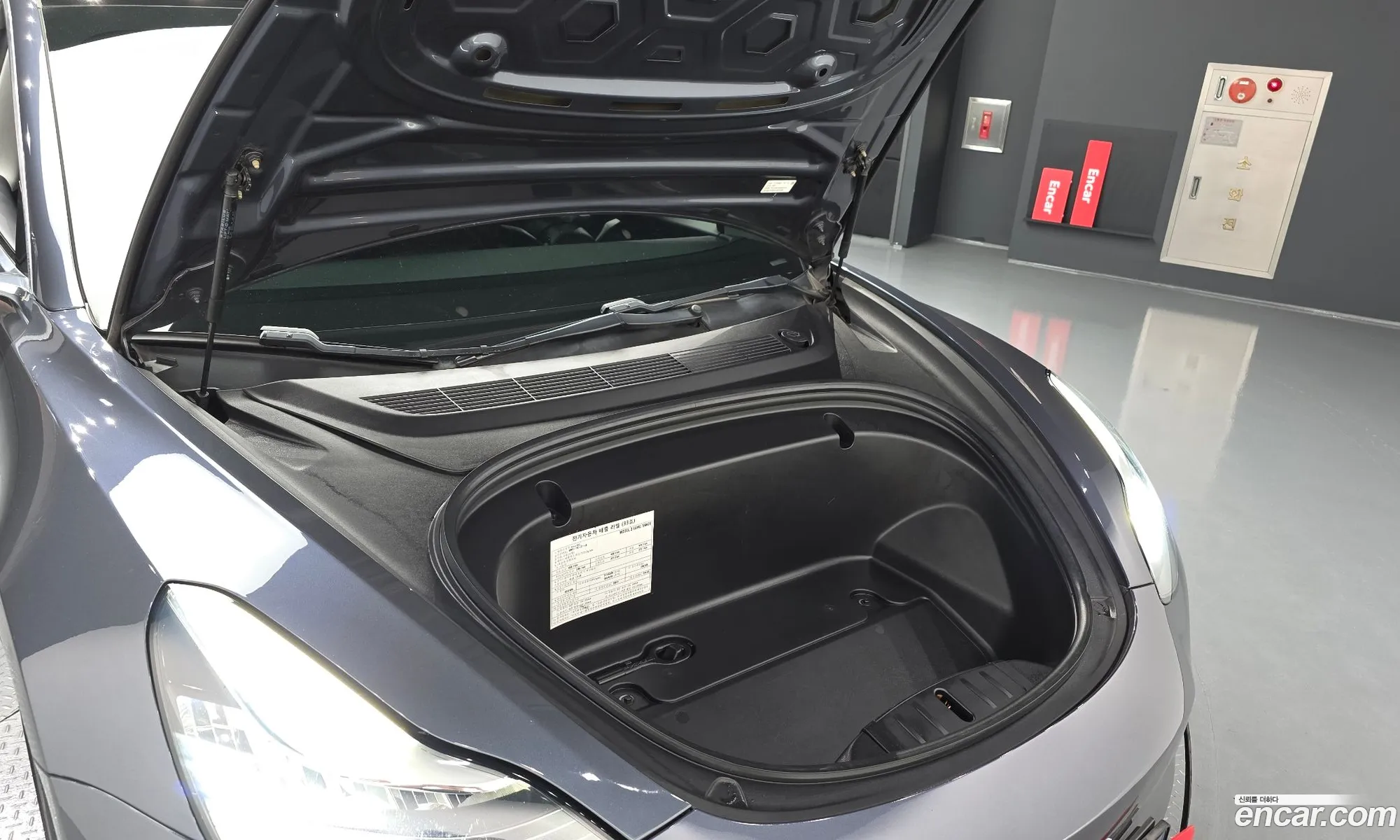 Tesla Model 3 2020 5YJ3E1EB9LF691839 — 24