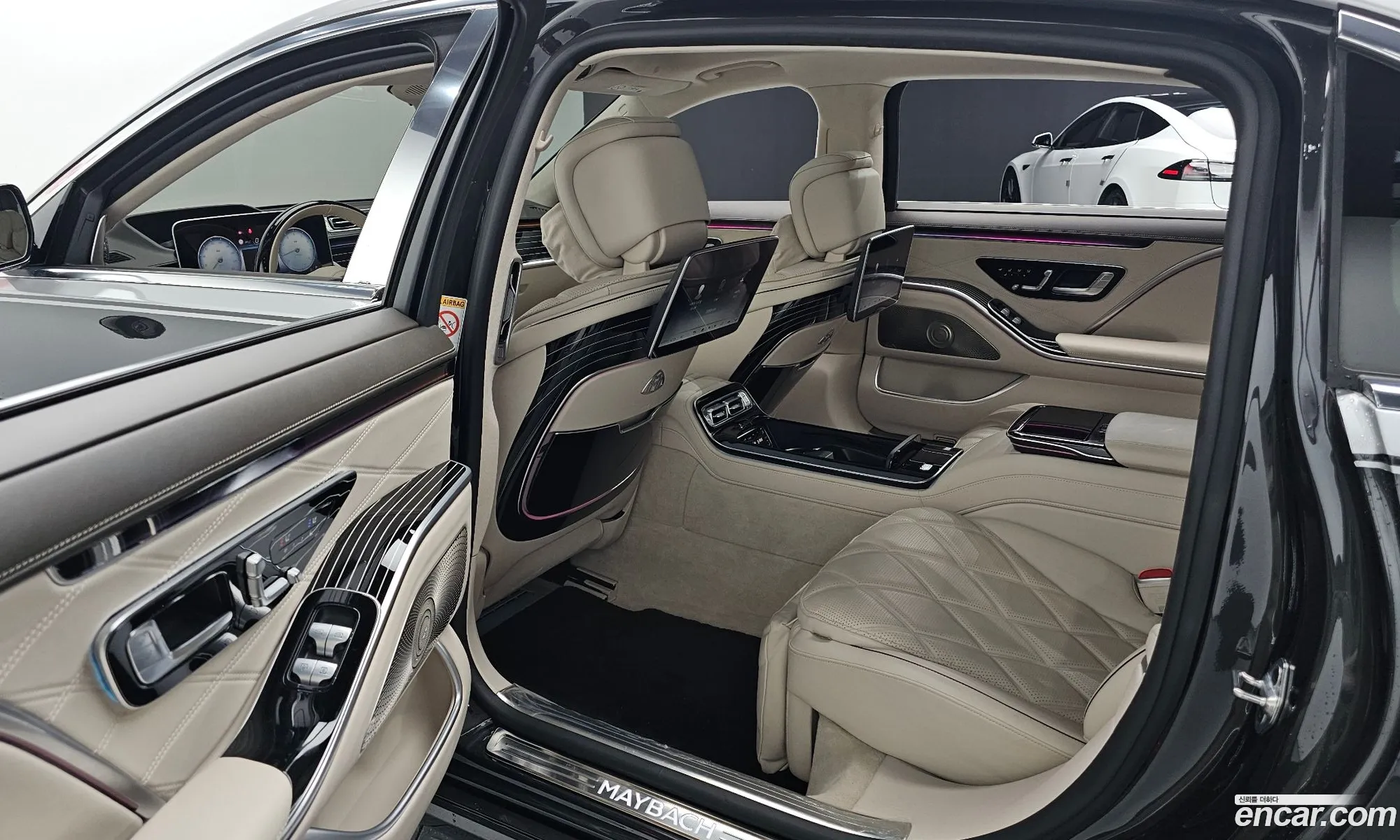 Mercedes-Benz S-Class W223 2023 — 22
