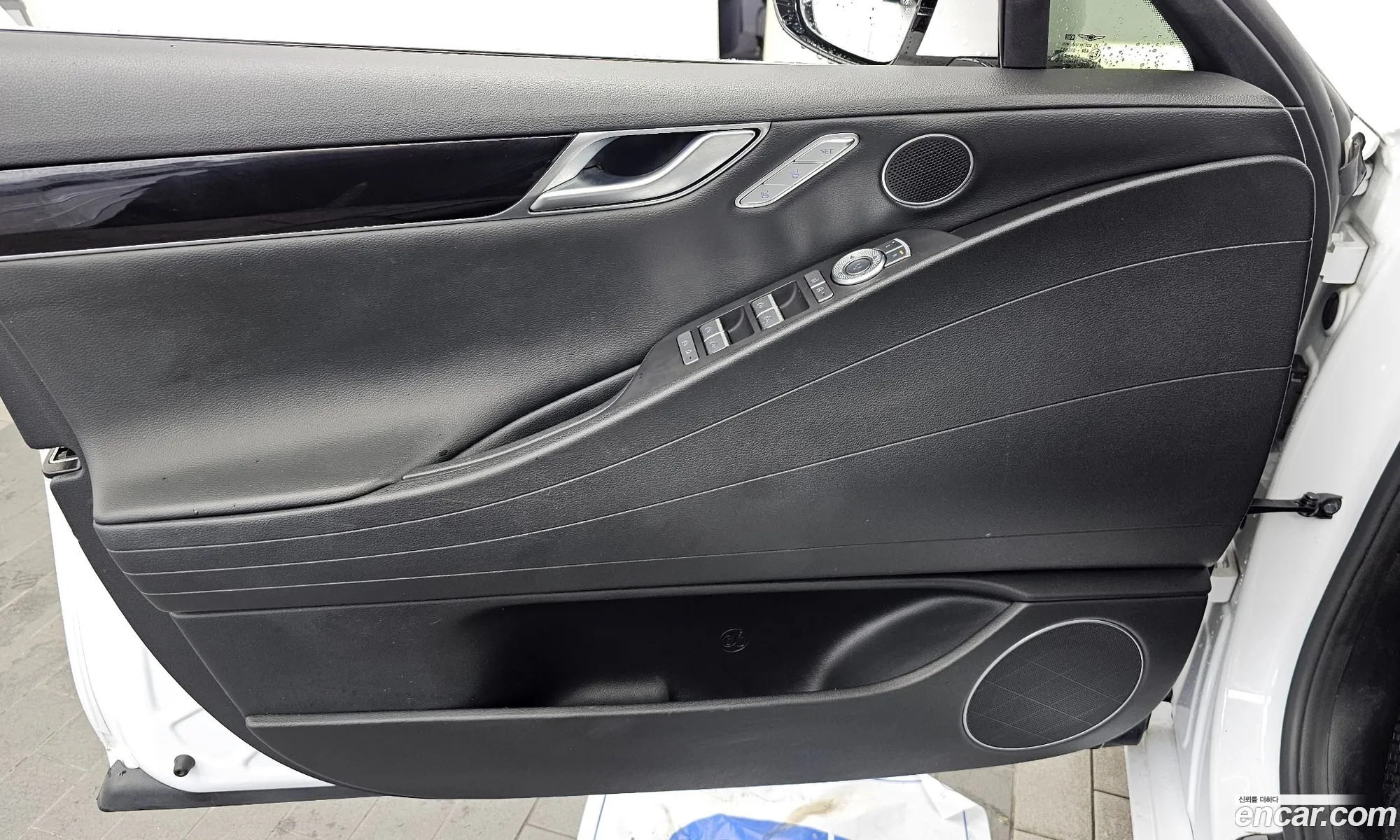 Genesis G80 2023 — 3