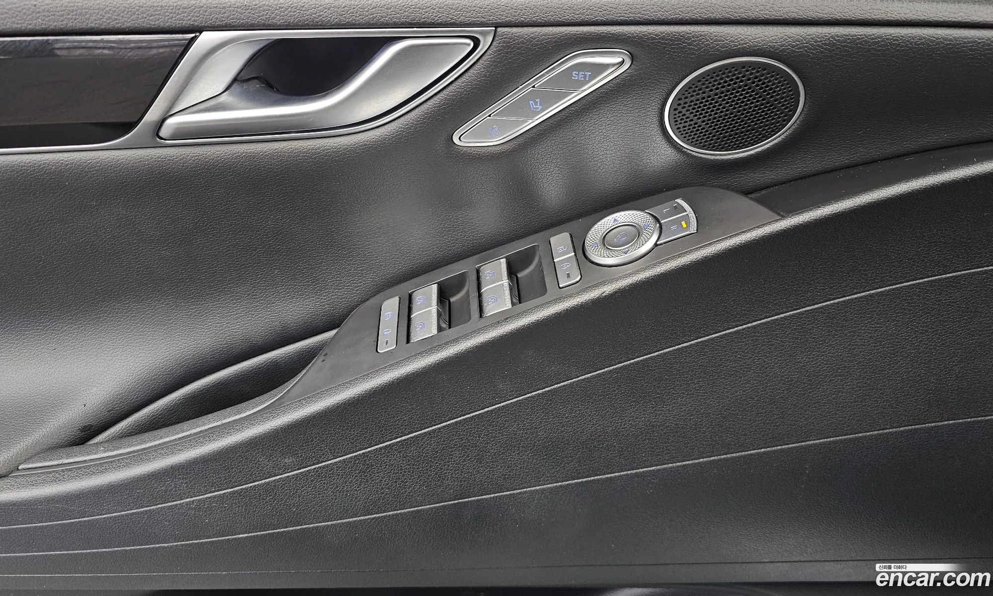 Genesis G80 2023 — 23