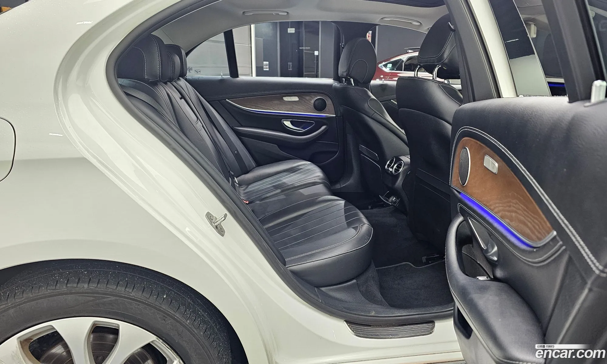 Mercedes-Benz E-Class W213 2017 — 2