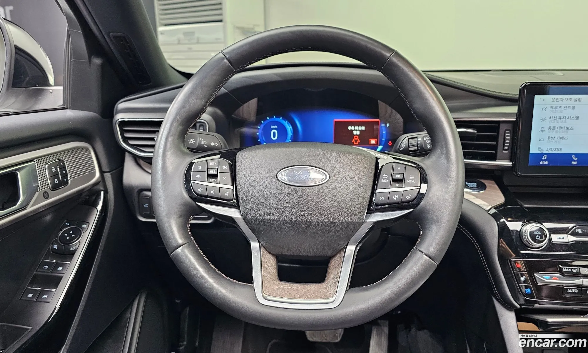 Ford Explorer 6th Gen 2022 1FM5K8HC111111111 — 3