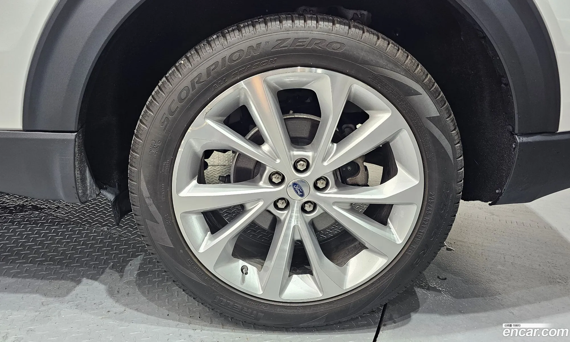 Ford Explorer 6th Gen 2022 1FM5K8HC111111111 — 8