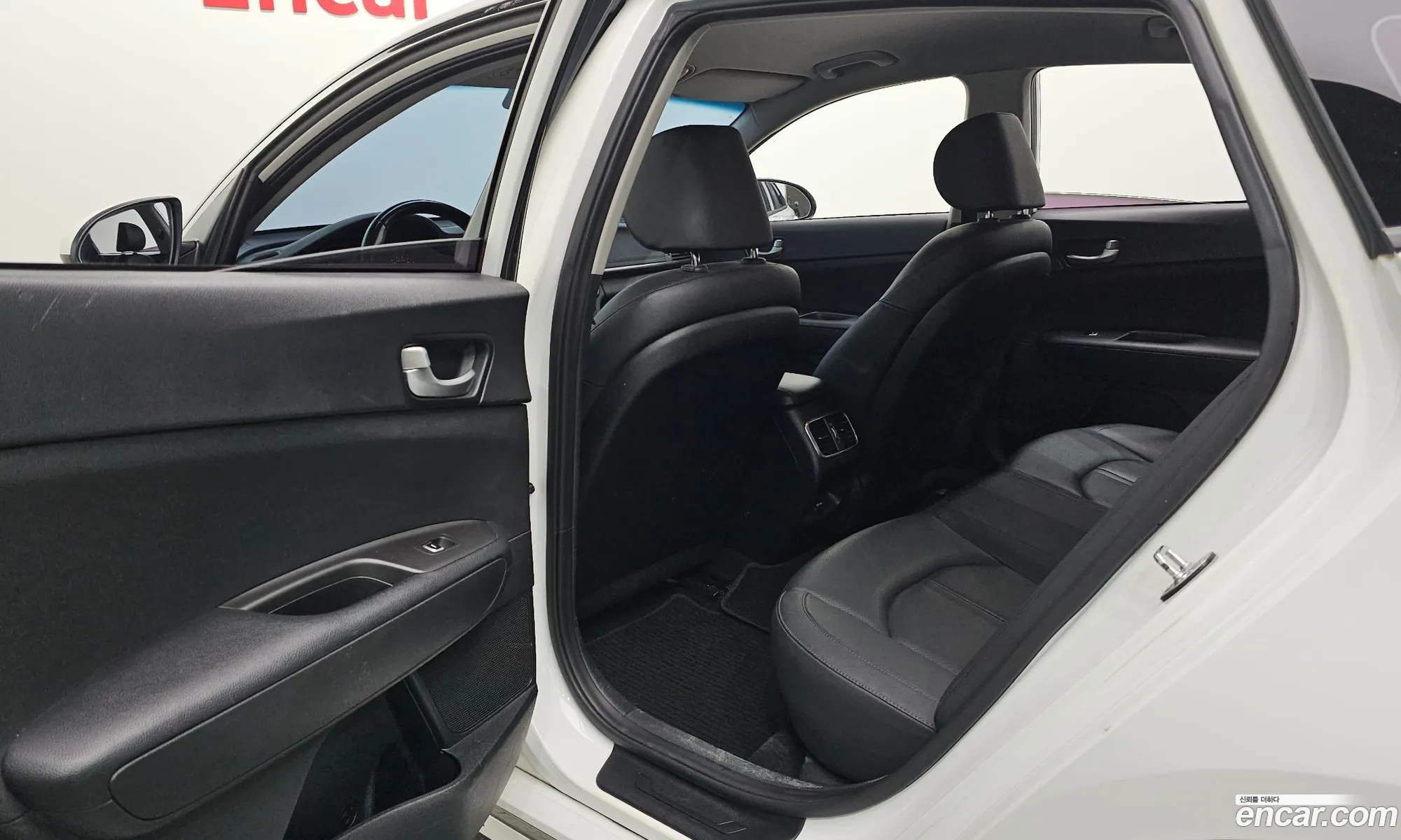 Kia K5 2018 — 10