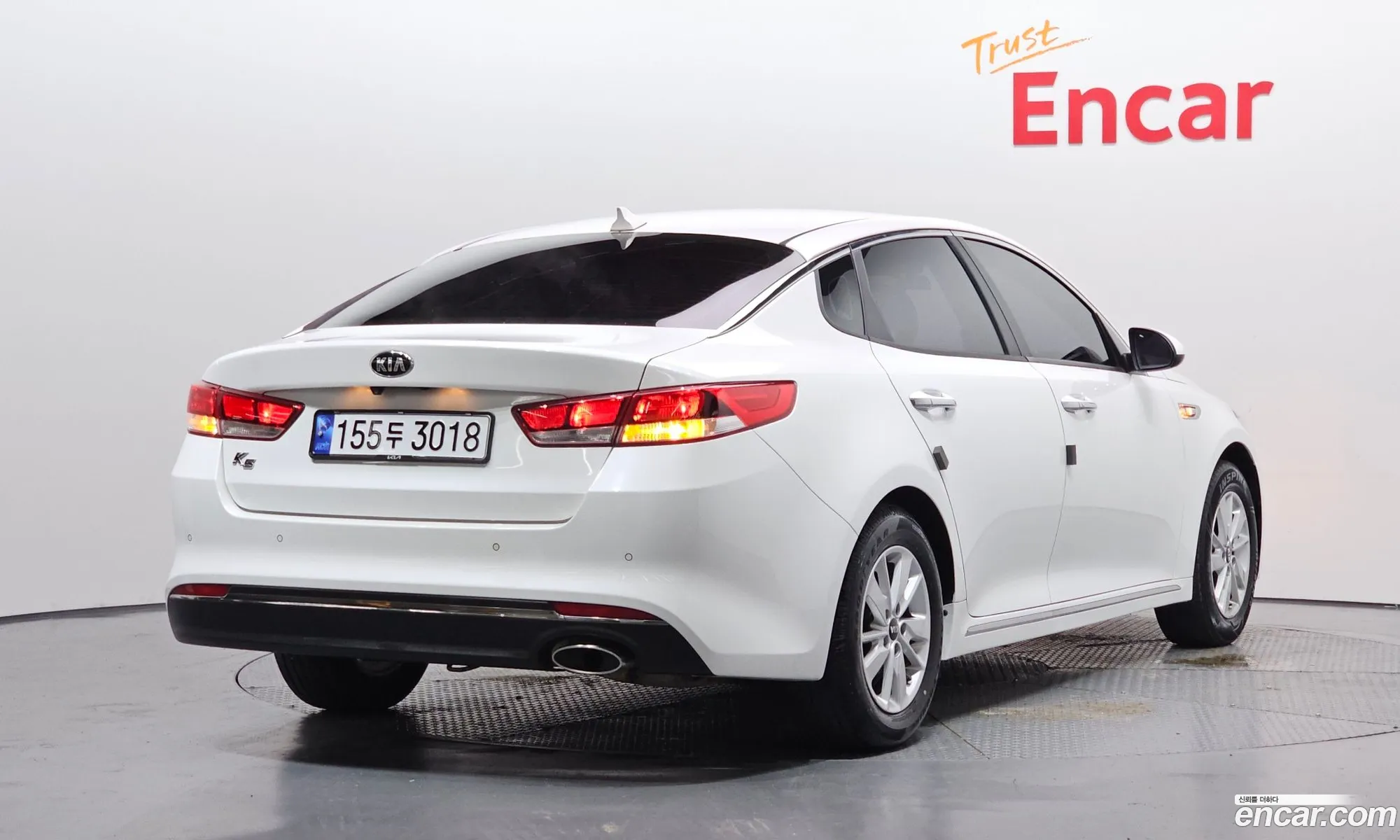 Kia K5 2018 — 24