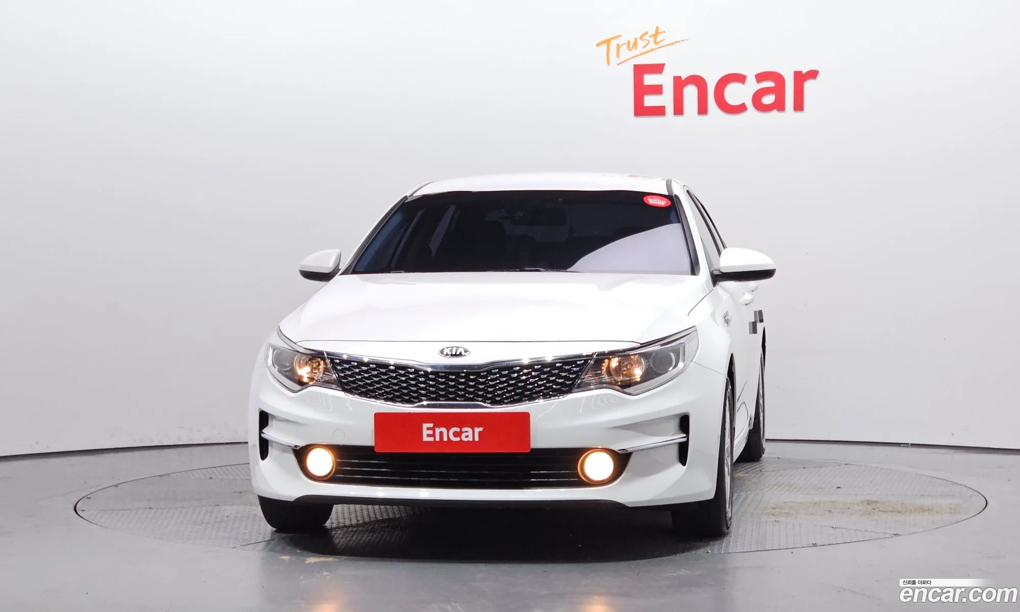 Kia K5 2018 — 19