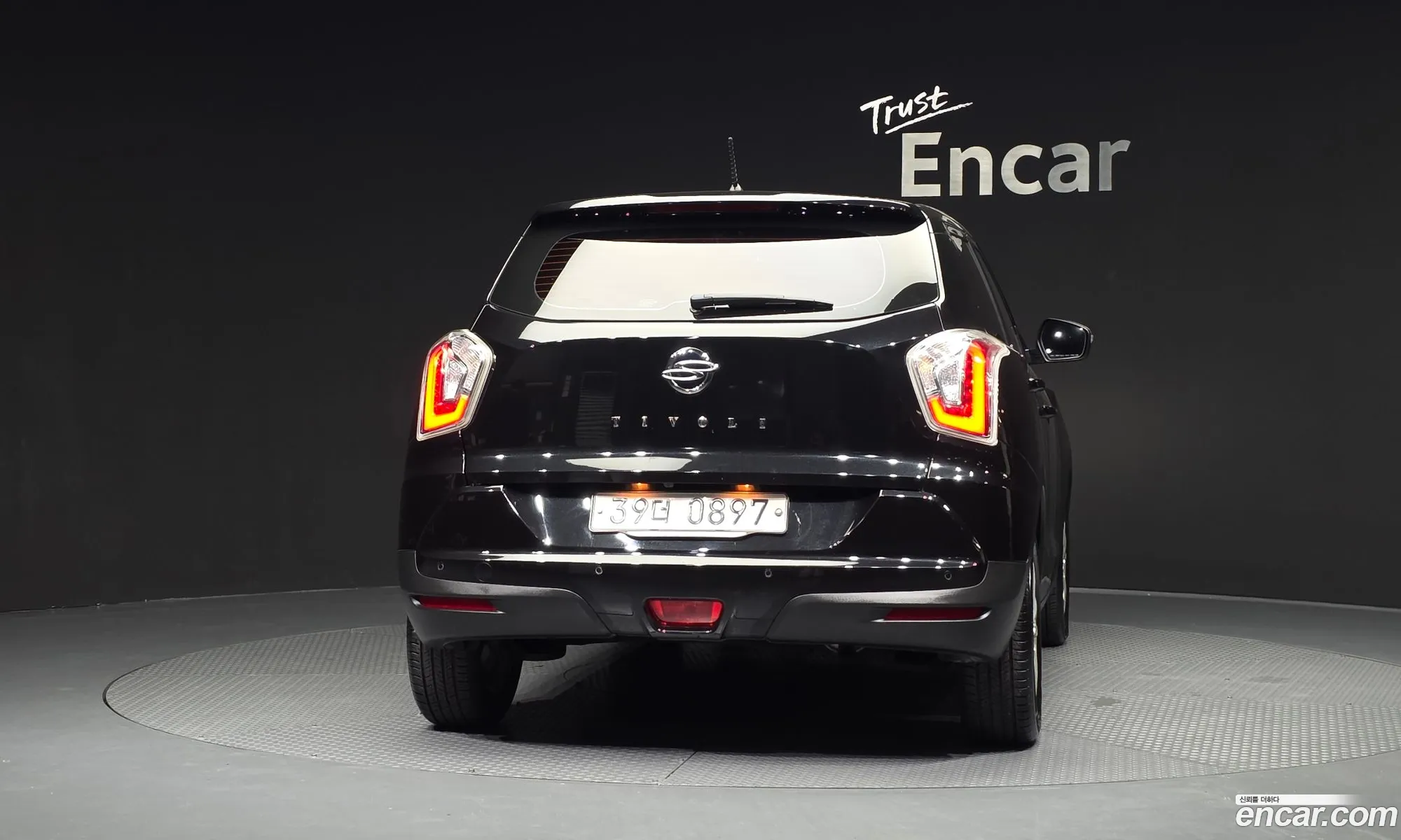 KG Mobility (SsangYong) Tivoli 2015 — 2