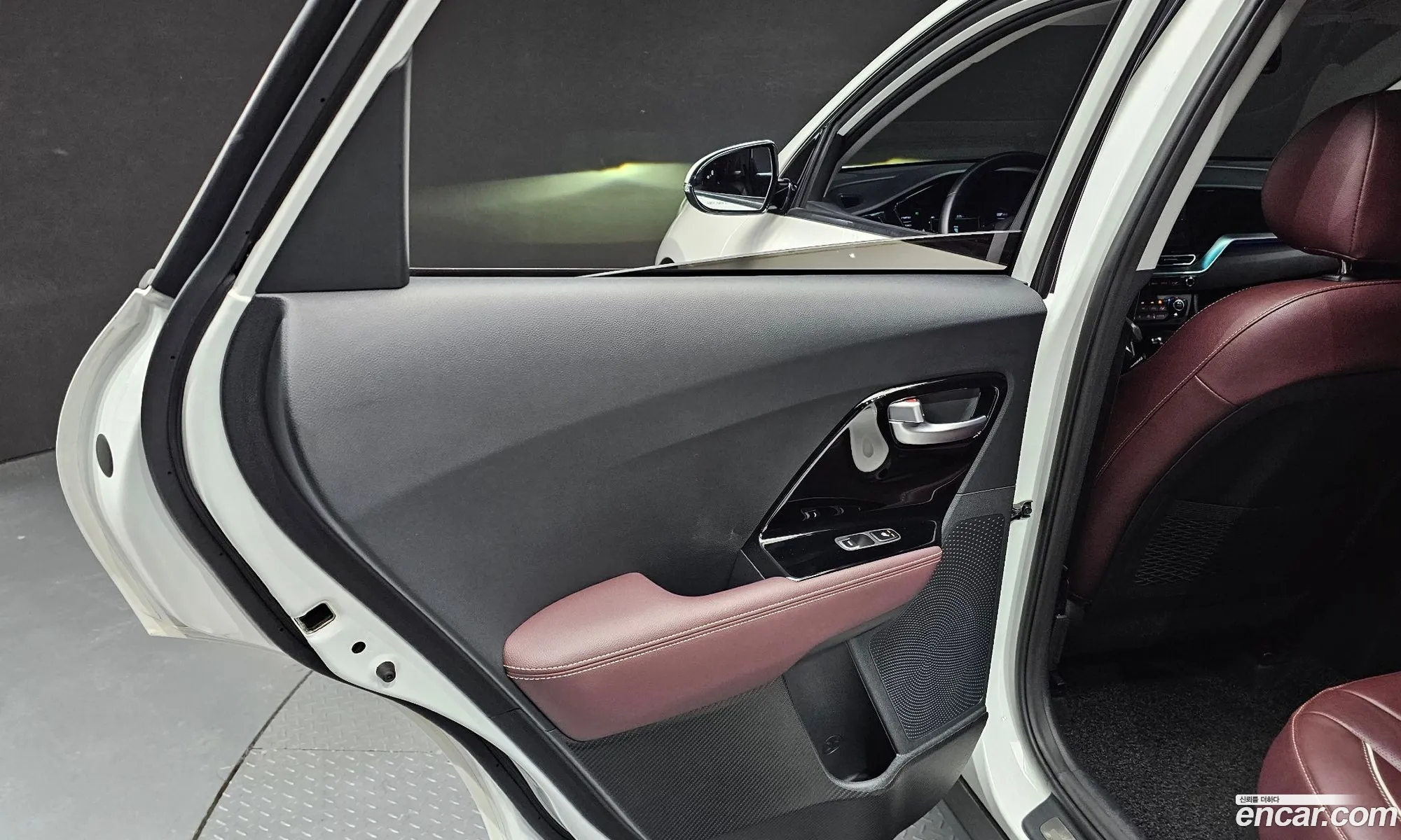 Kia Niro 2020 — 24