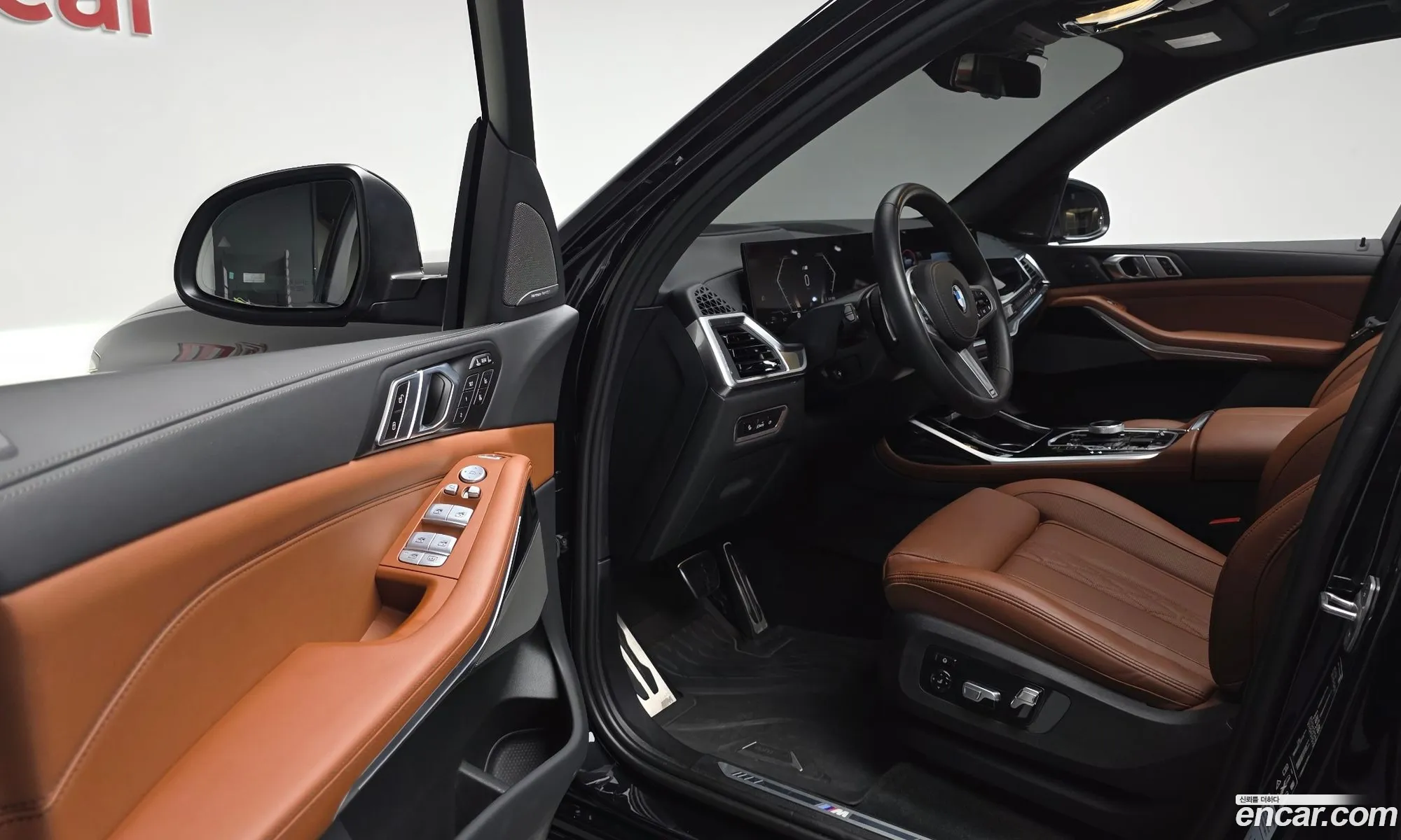 BMW X7 2023 — 35