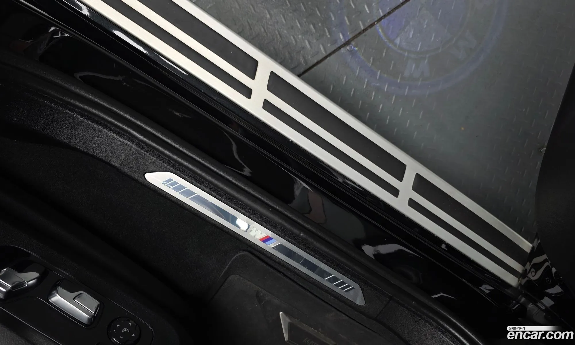 BMW X7 2023 — 10