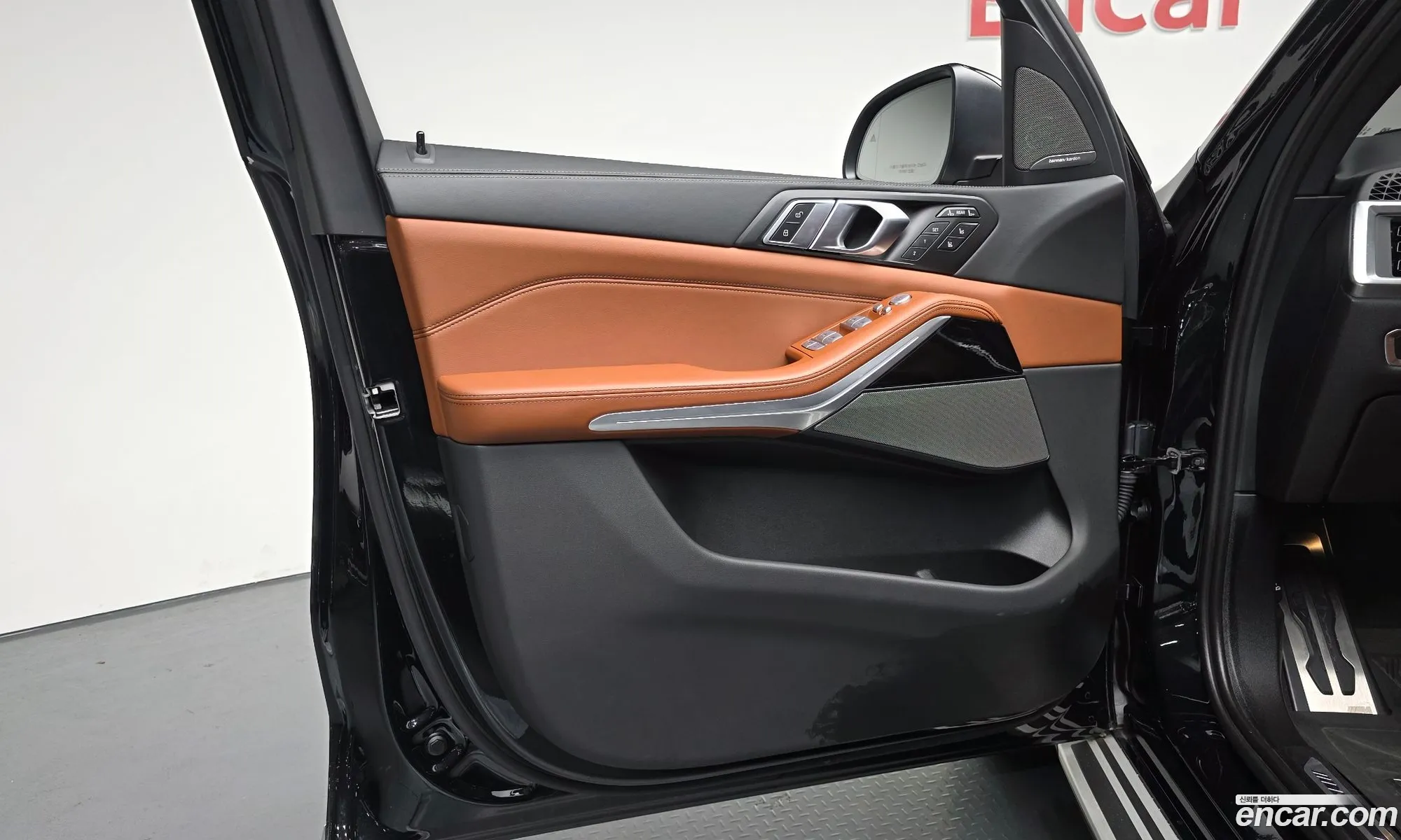 BMW X7 2023 — 26