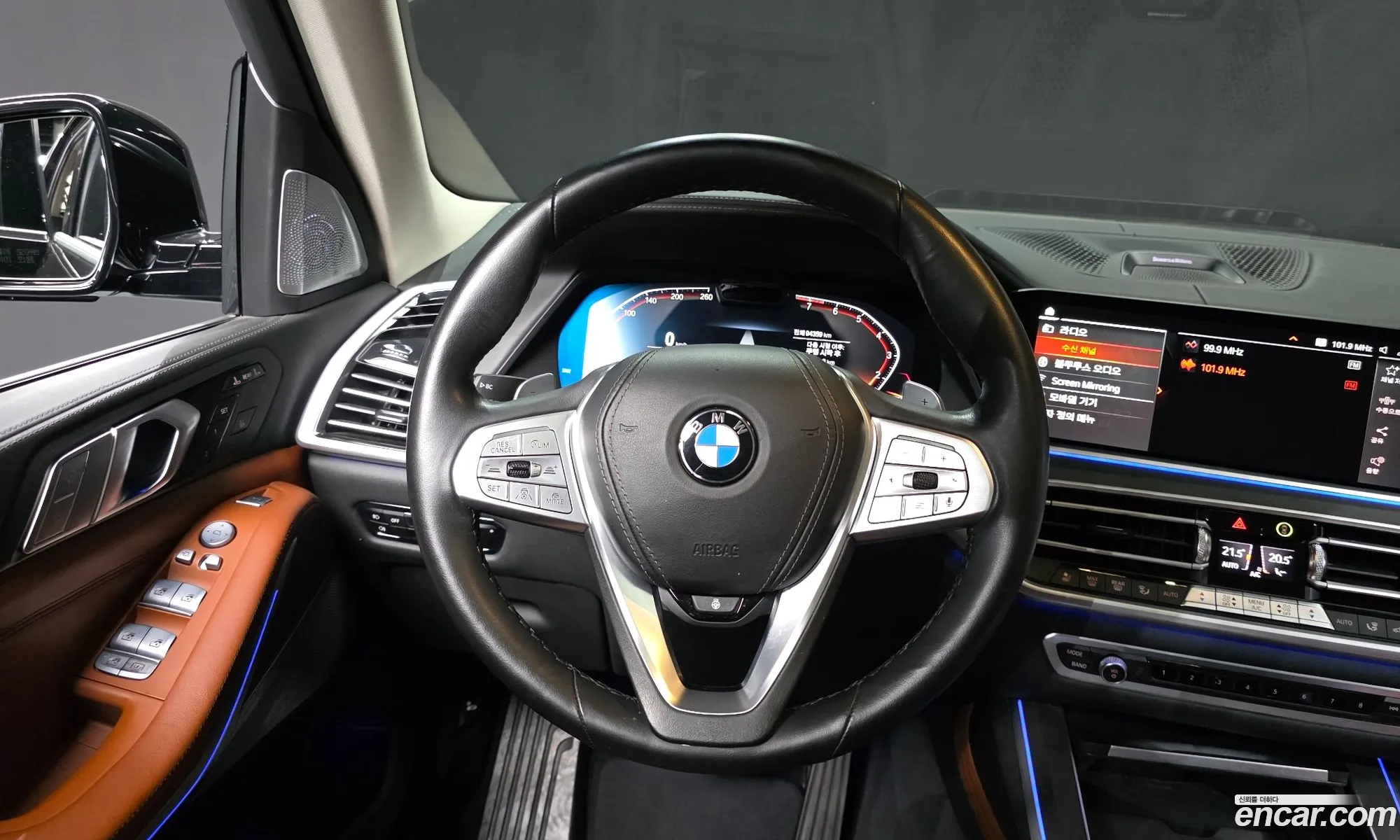 BMW X7 2021 WBACW2109M9G66247 — 19