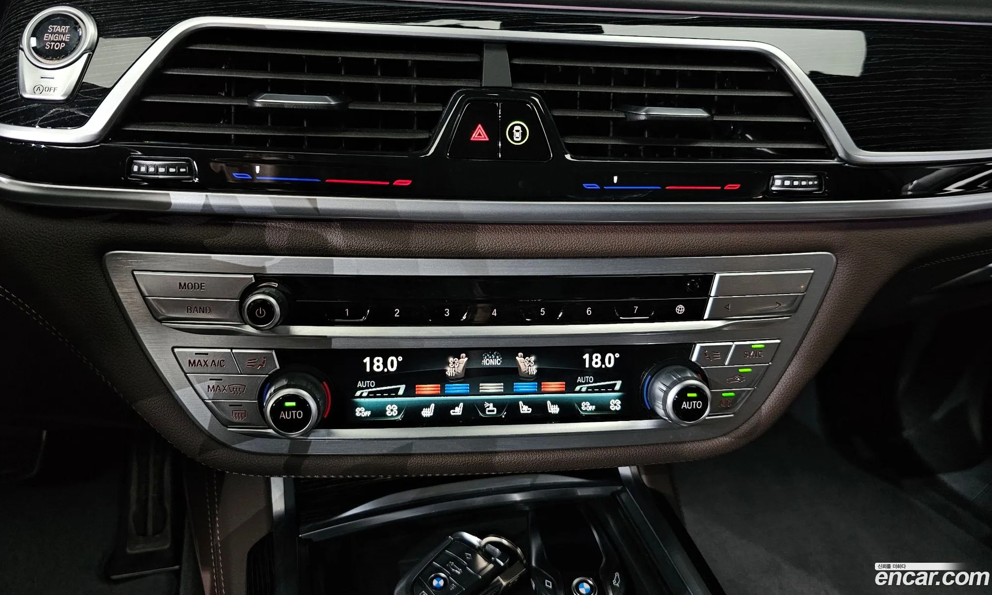 BMW 7 Series 2020 WBA7R2103LCE33281 — 27