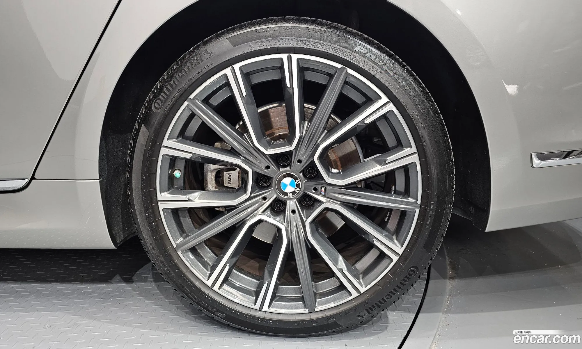 BMW 7 Series 2020 WBA7R2103LCE33281 — 10