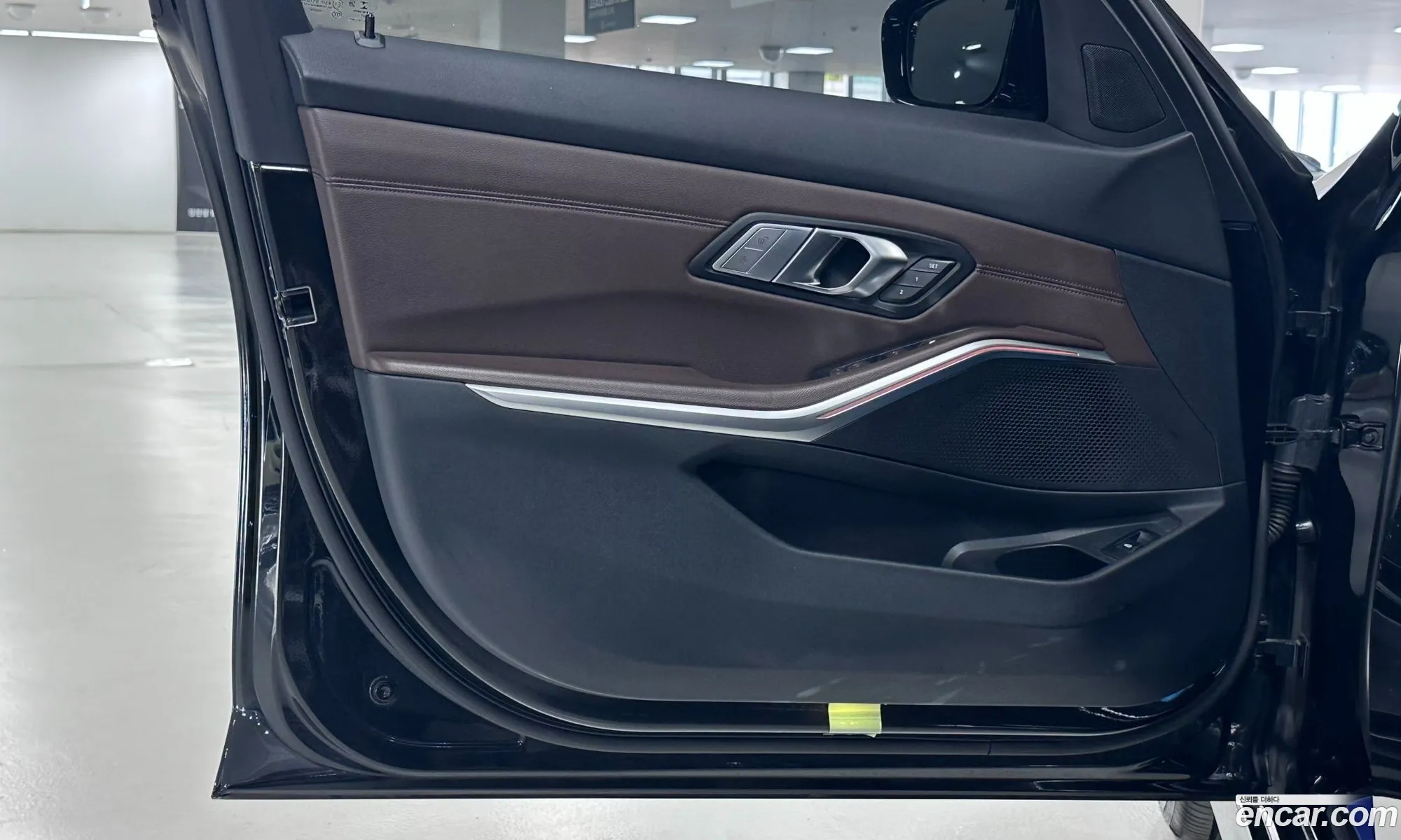 BMW 3 Series 2021 — 18