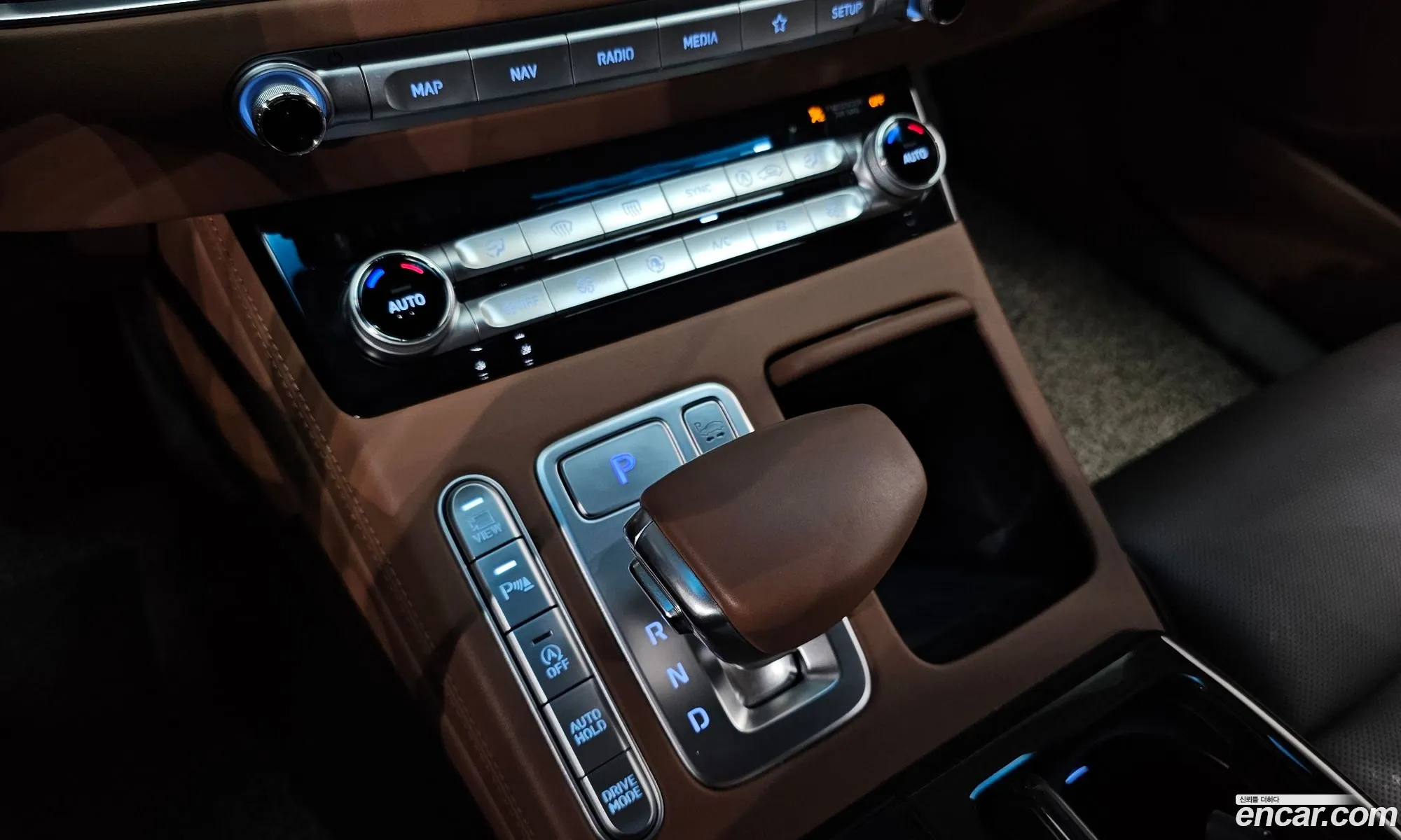 Genesis G90 2020 — 9