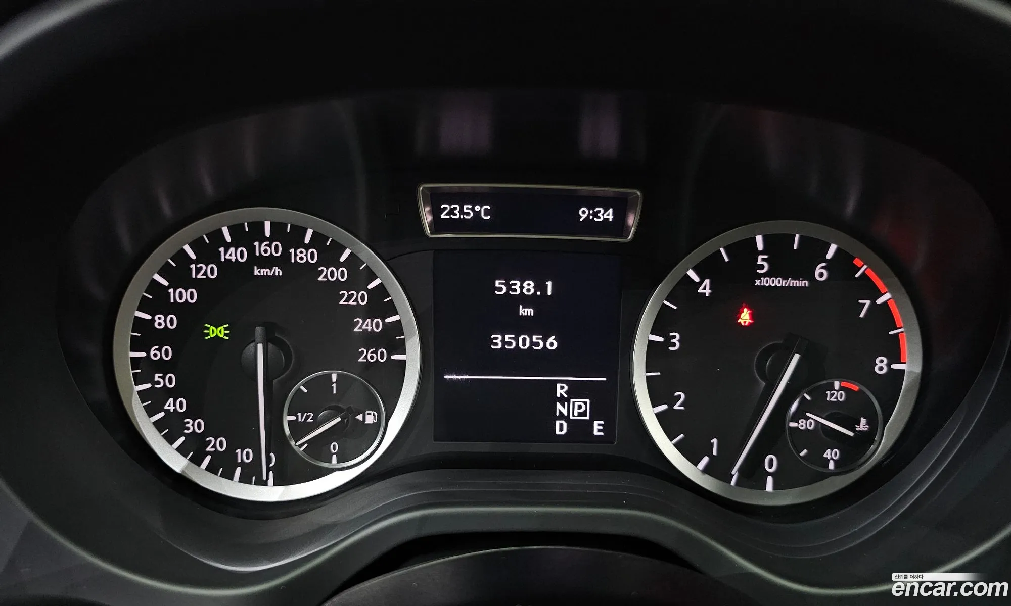 Infiniti Q30 2017 SJKCH53E6HA043867 — 15