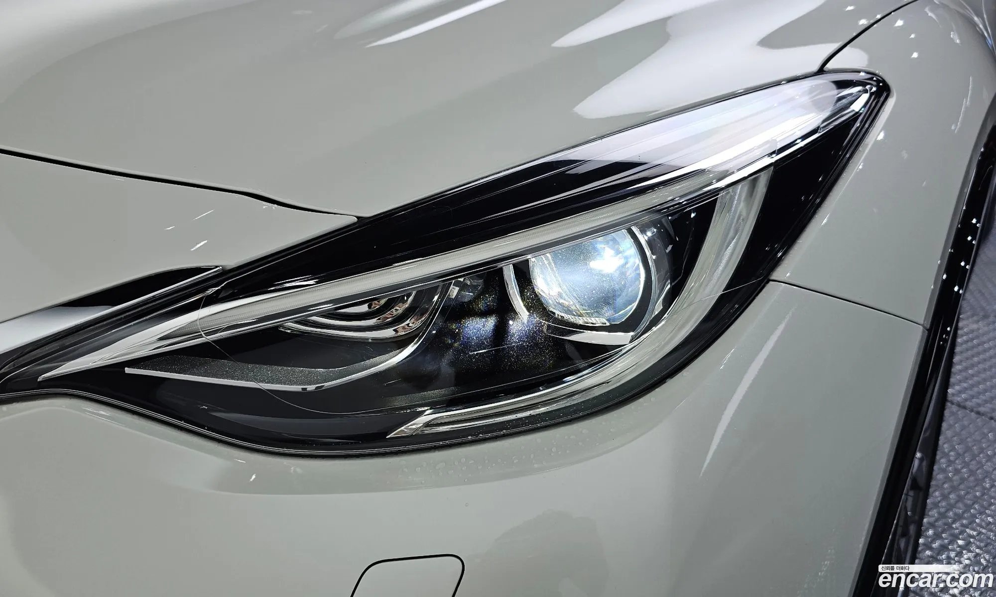 Infiniti Q30 2017 SJKCH53E6HA043867 — 21