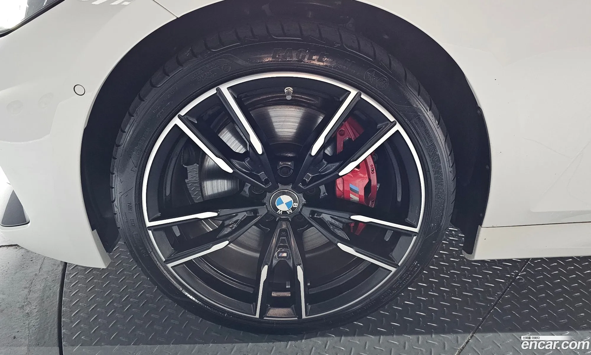 BMW 3 Series 2024 WBA81FY01RFT29272 — 2