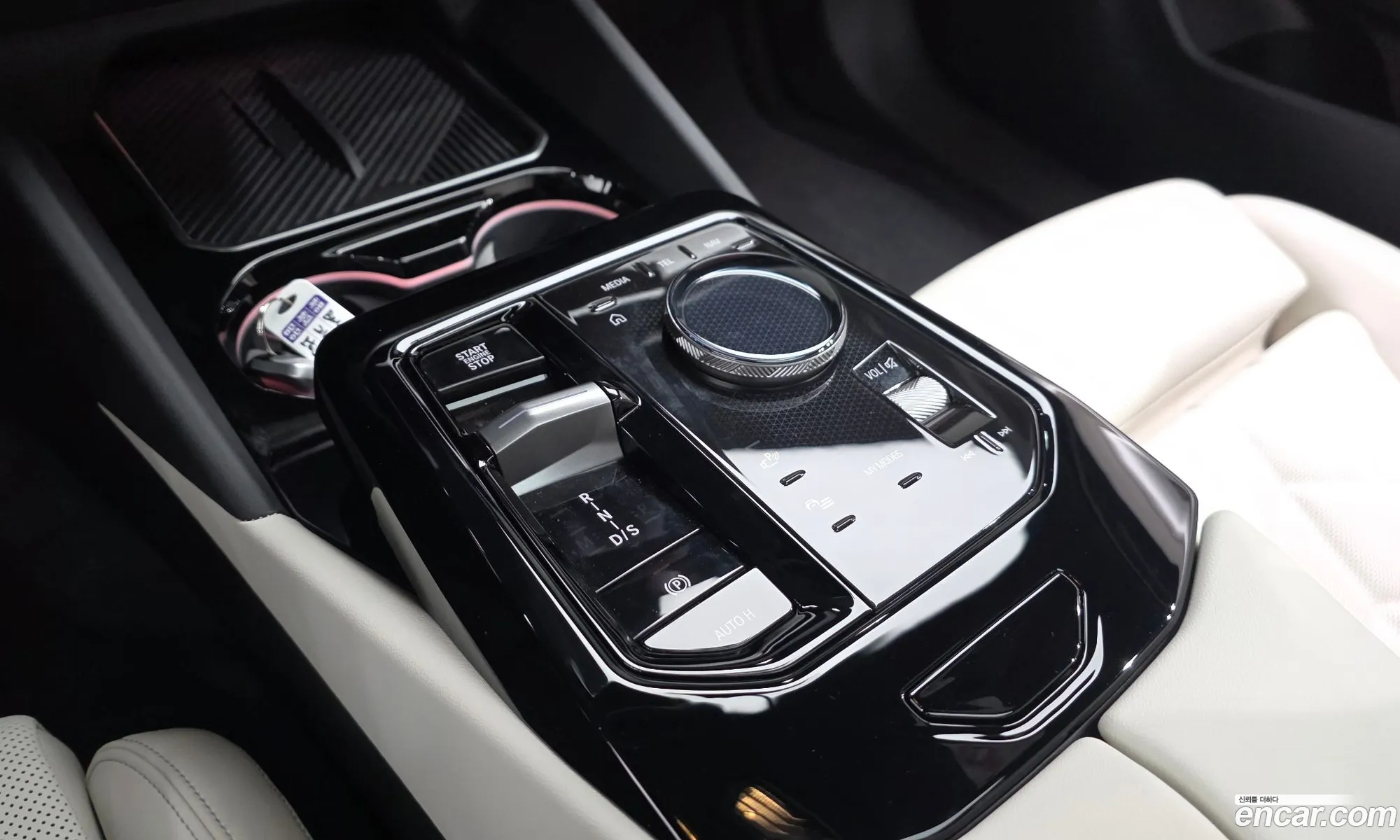 BMW 5 Series 2025 WBA21FJ08SCU88894 — 17