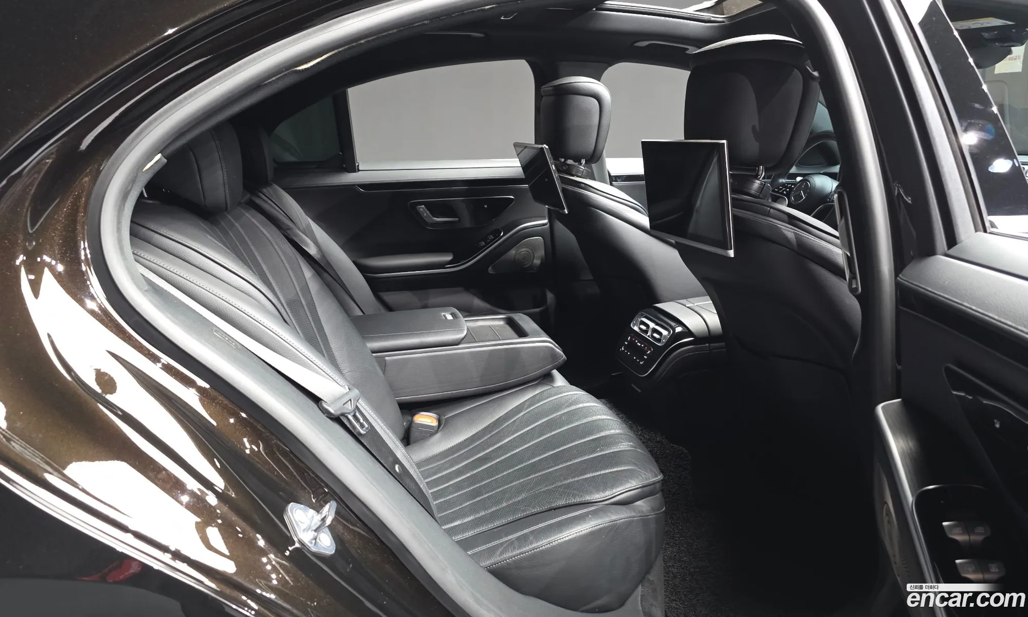 Mercedes-Benz S-Class W223 2021 — 17