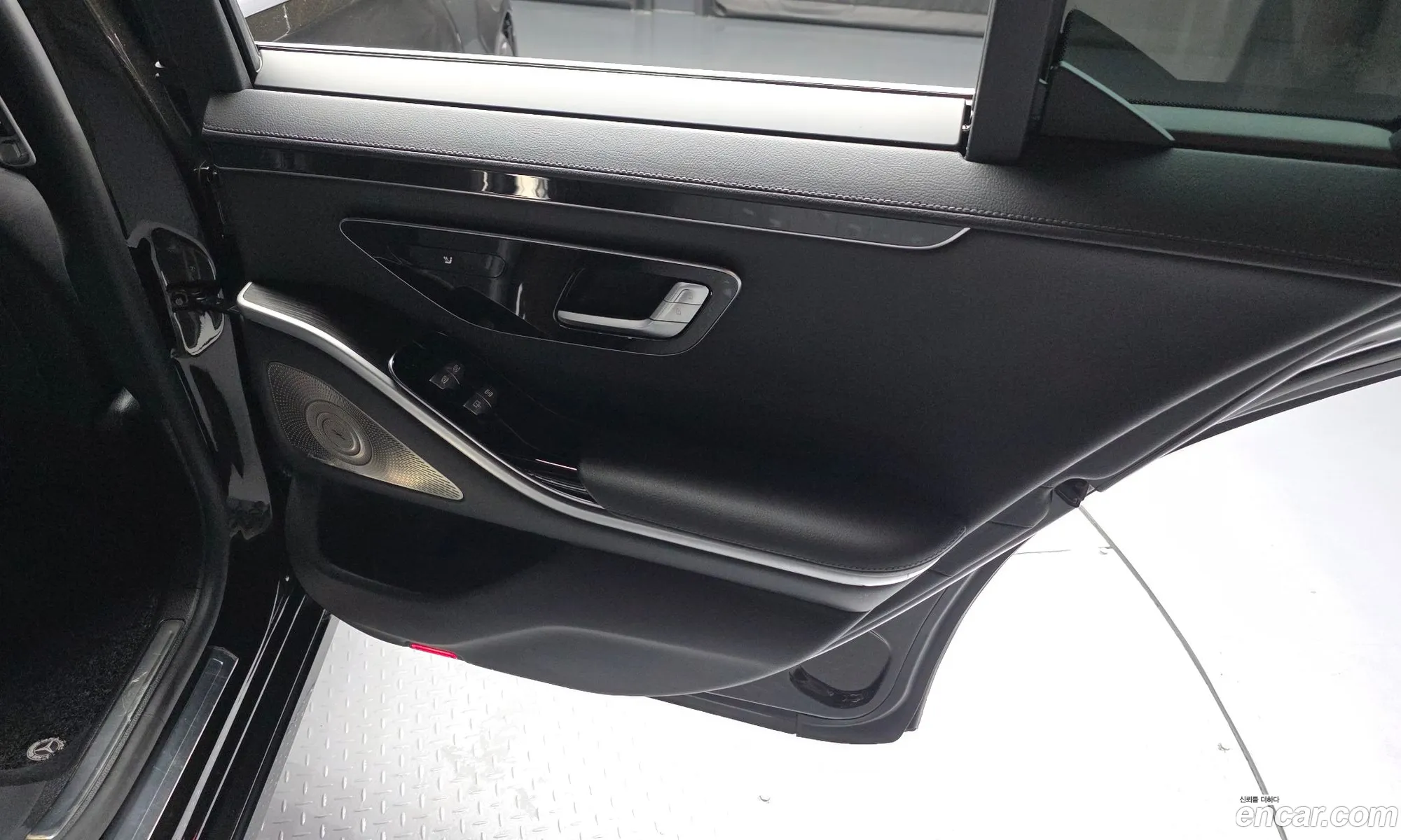 Mercedes-Benz S-Class W223 2021 — 16