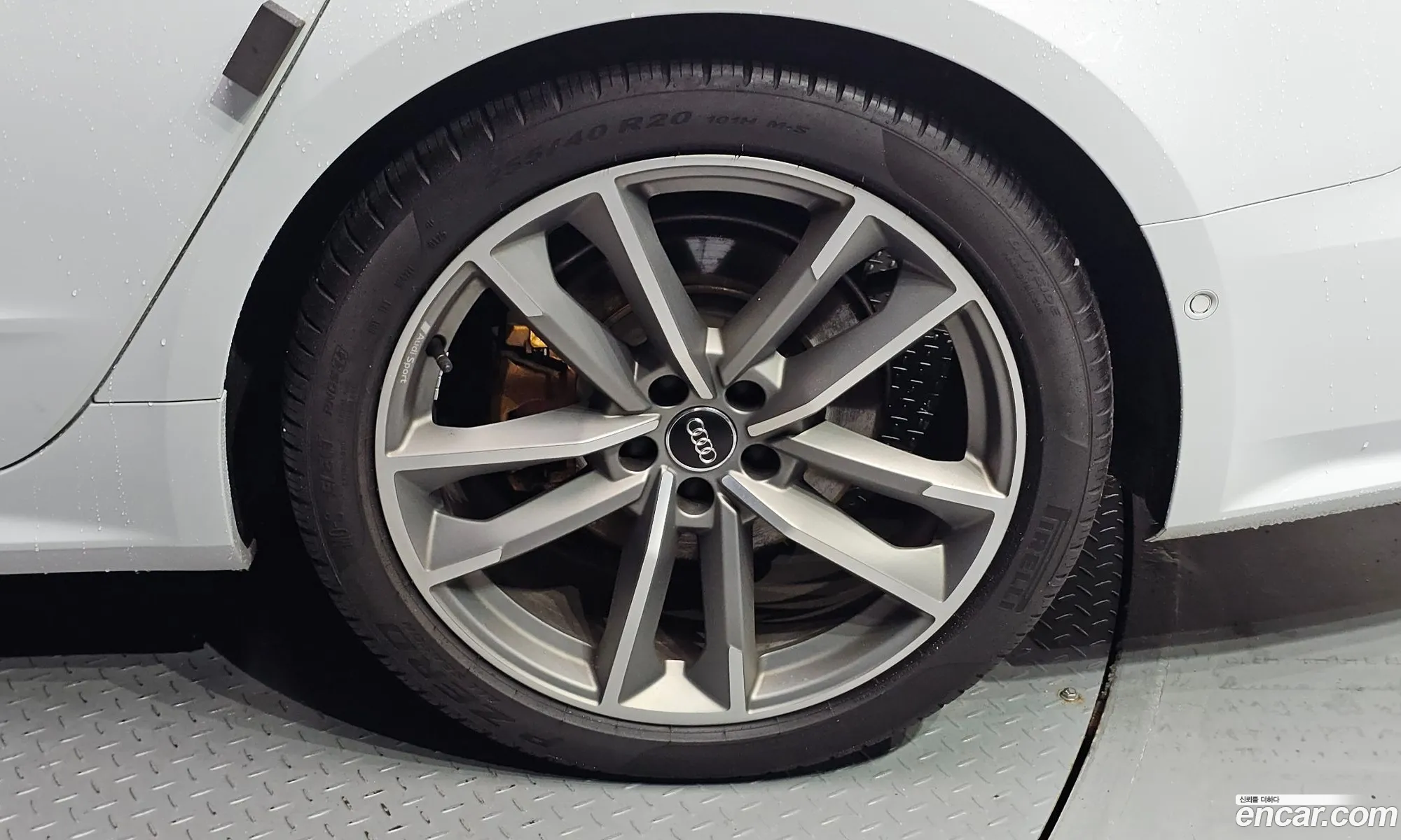 Audi A7 2020 WAUZZZF24LN033338 — 14