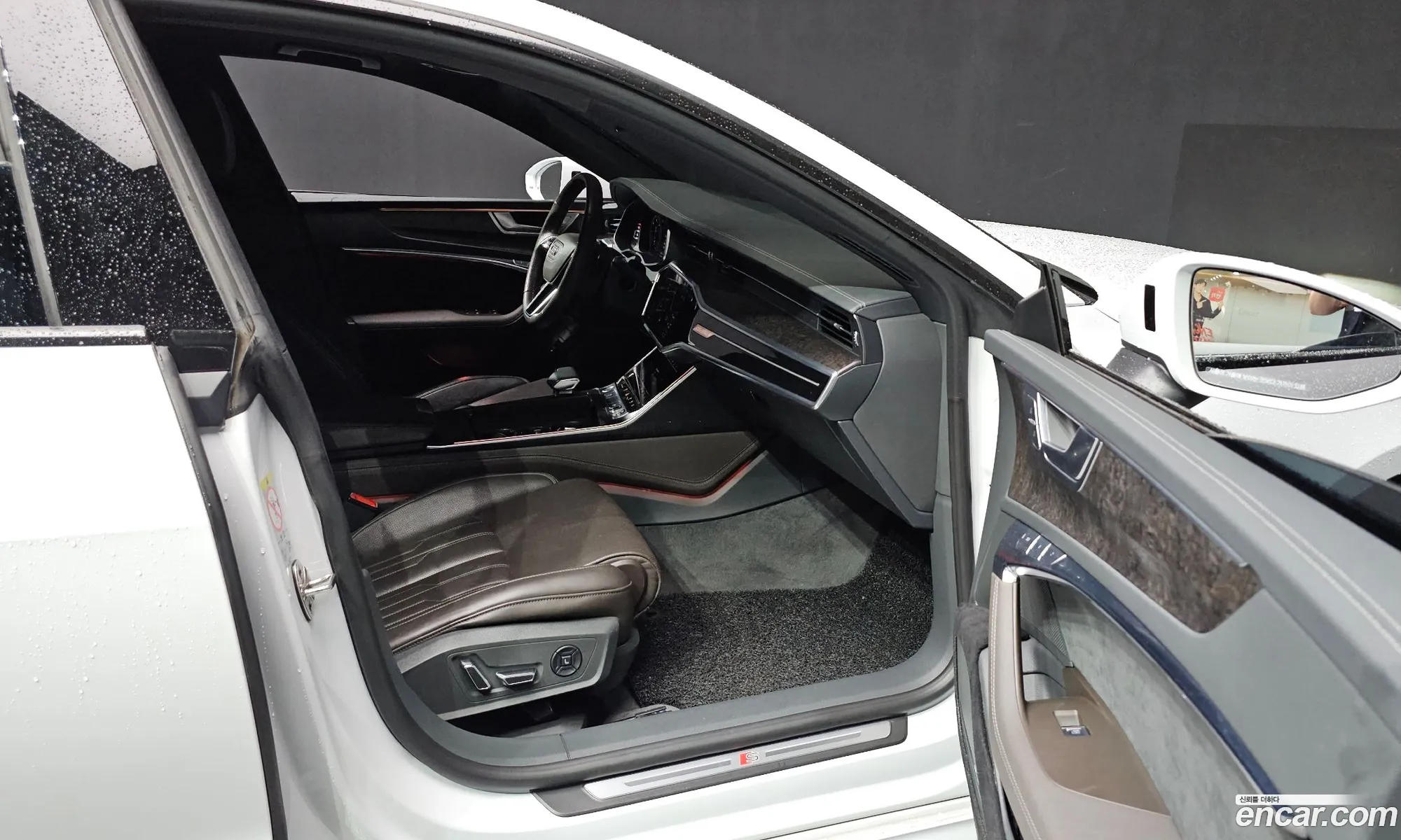 Audi A7 2020 WAUZZZF24LN033338 — 19